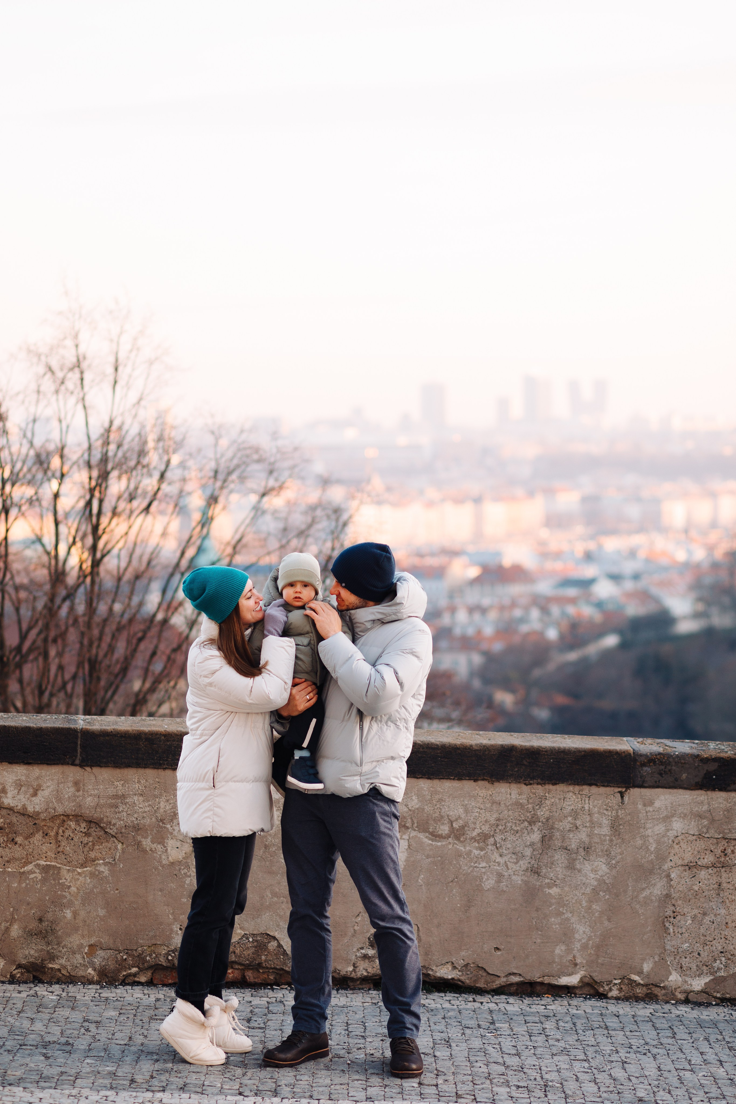 Anna, Roman & Max. Photographer in Prague for tourists