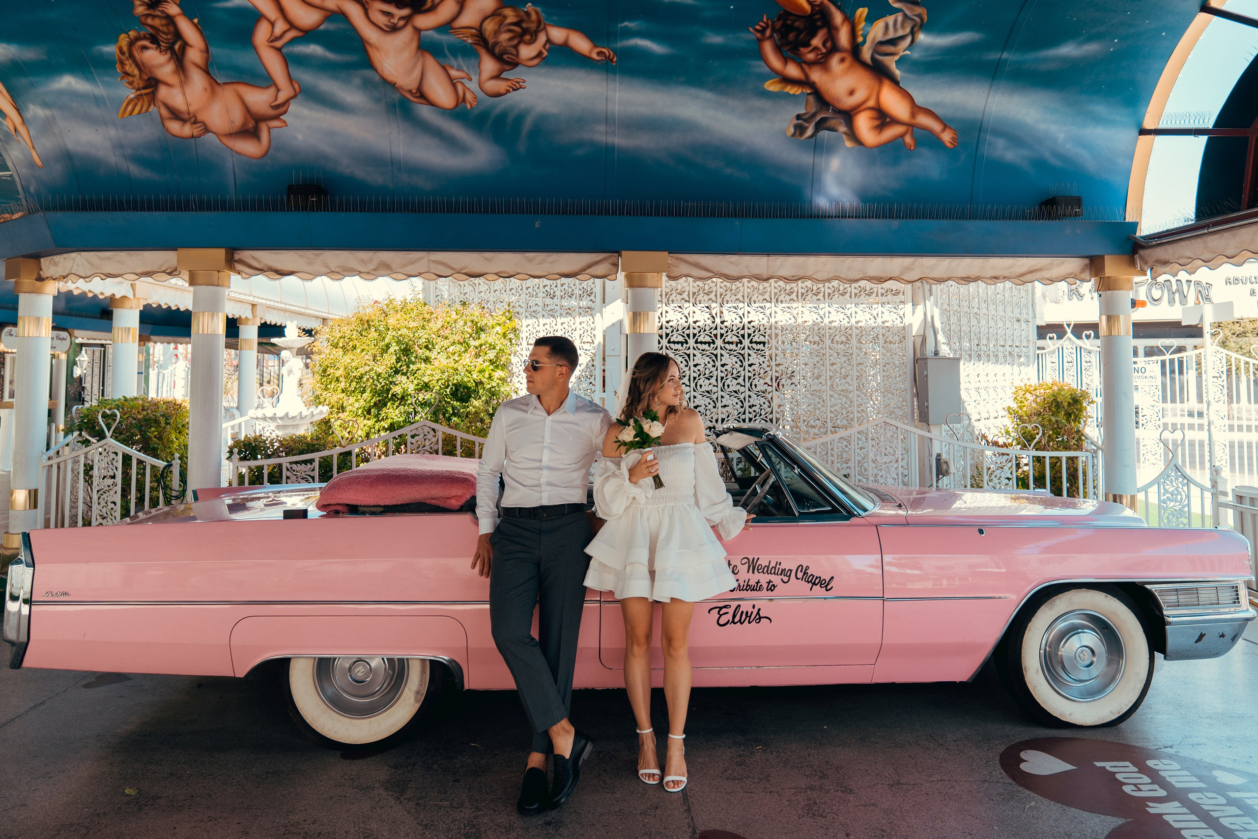 Iryna&Roman. Wedding & elopement photographer Viktoriya Kravtsov. Las Vegas