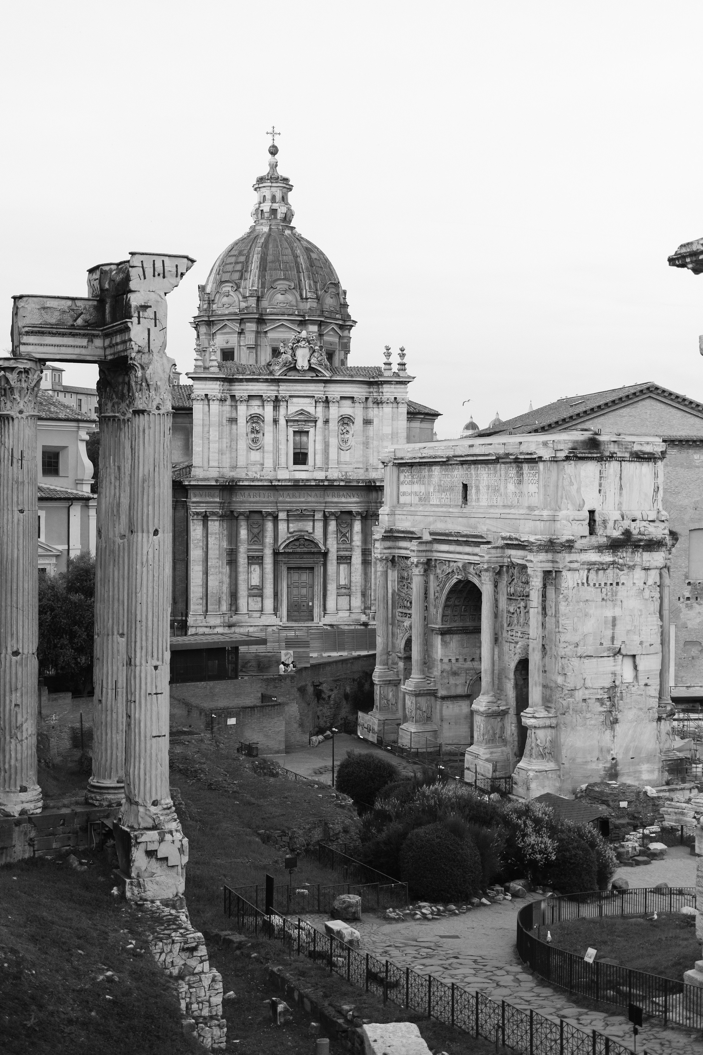 Famaly shooting in Rome. Wedding Photographer Rome Tuscany Como Sicily Puglia Amalfy Italy- Oksana Savenchuk