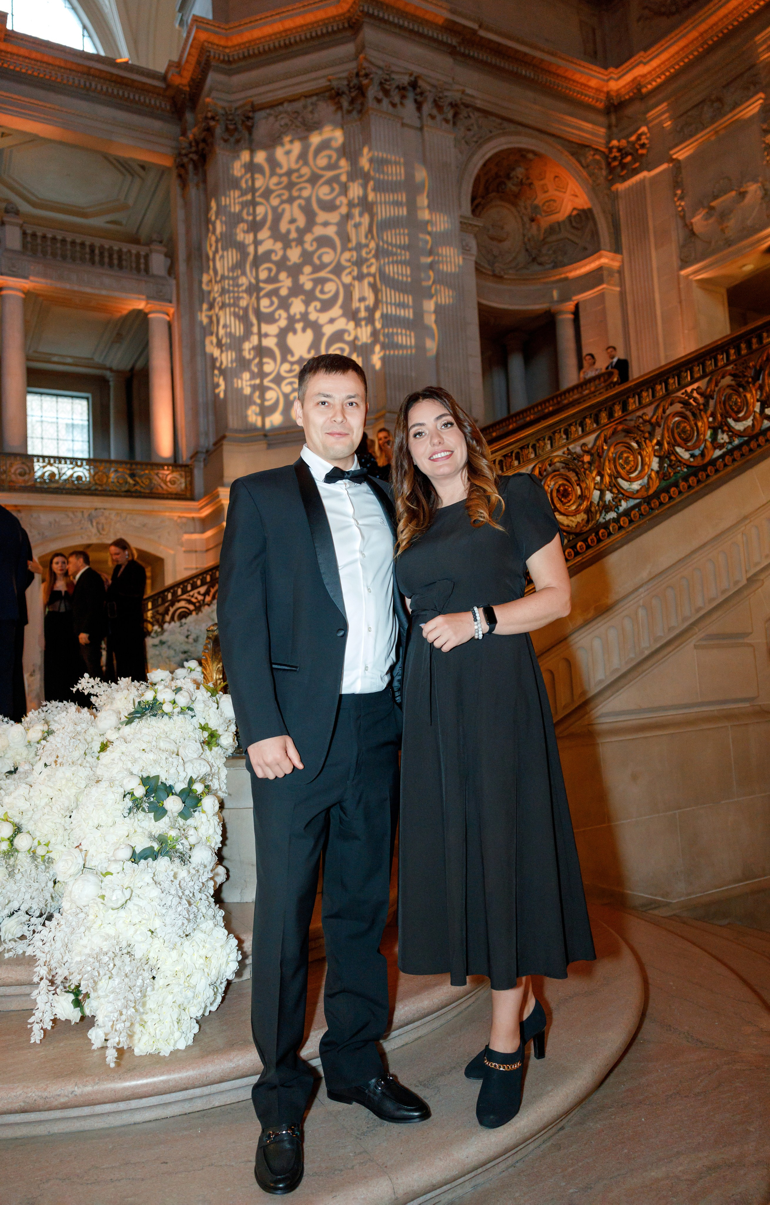Wedding at City Hall. Family and Event photographer in Bay Area Elena Tiuriumina