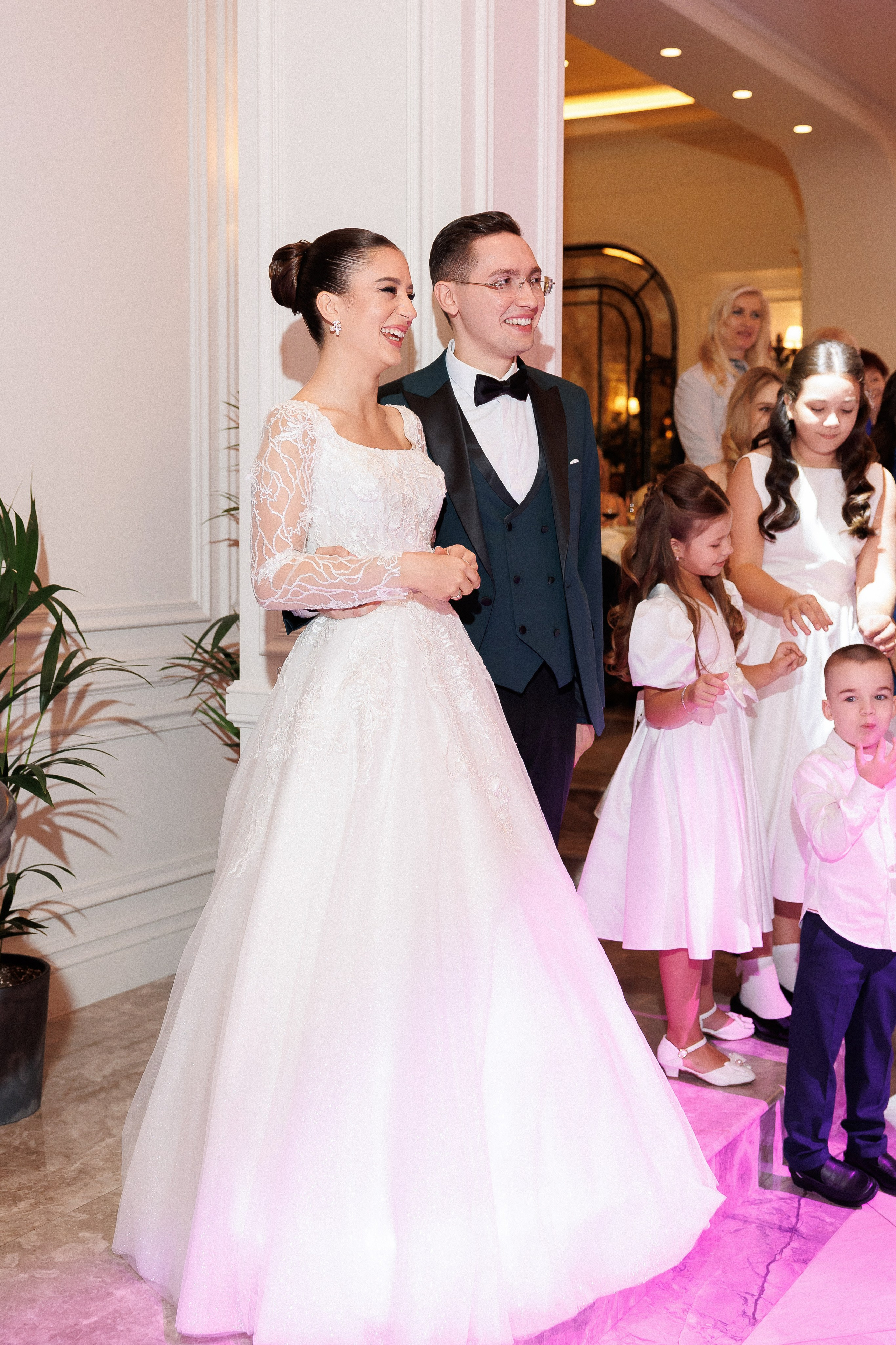 Serghei & Erica — Queen Residence. Servicii Foto și Video 067188353