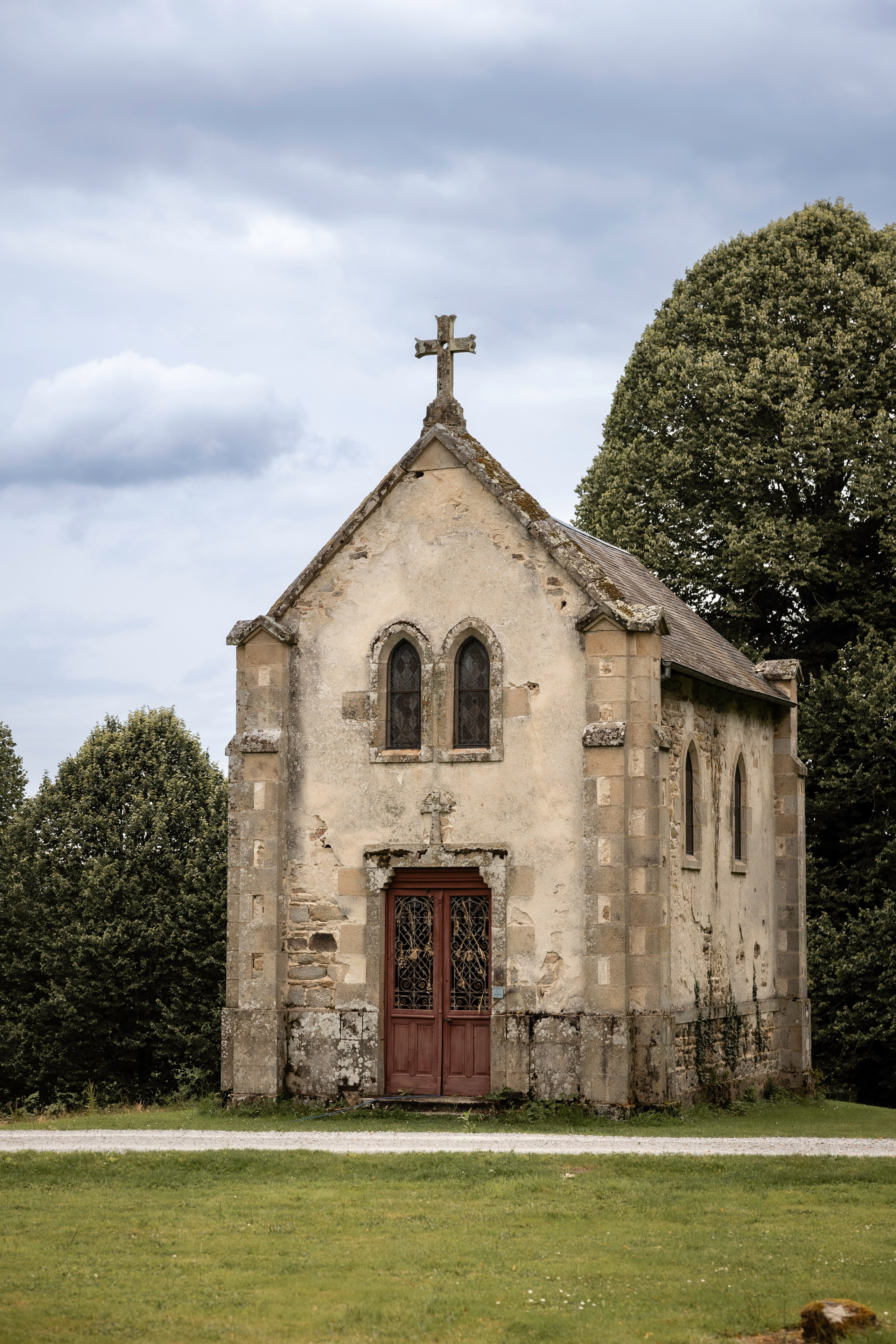 Abbaye du Palais, Destination. Eugénie Smirnova — Photographe à Toulouse et dans le Sud-Ouest