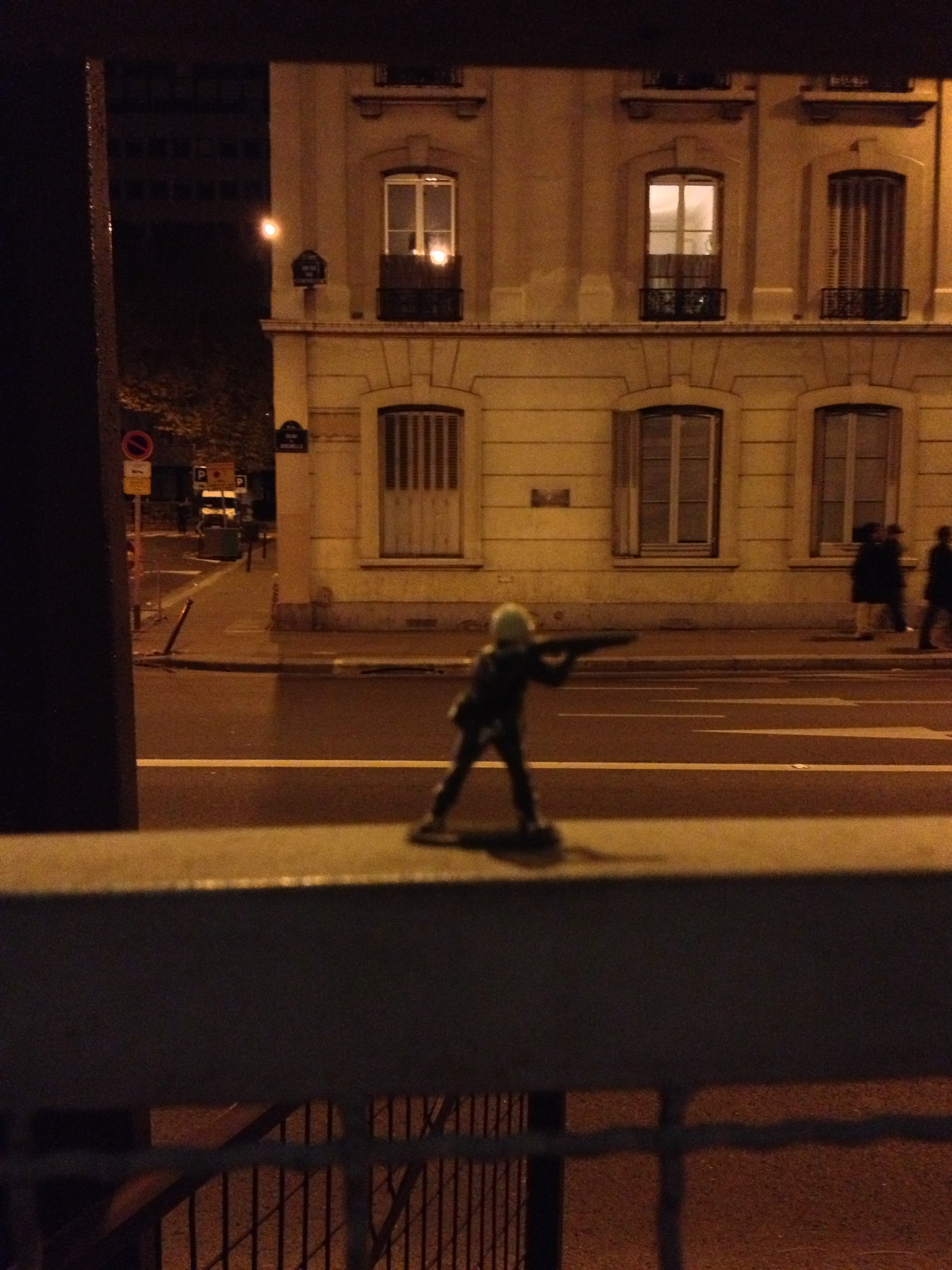 Soldiers, street art, 2013