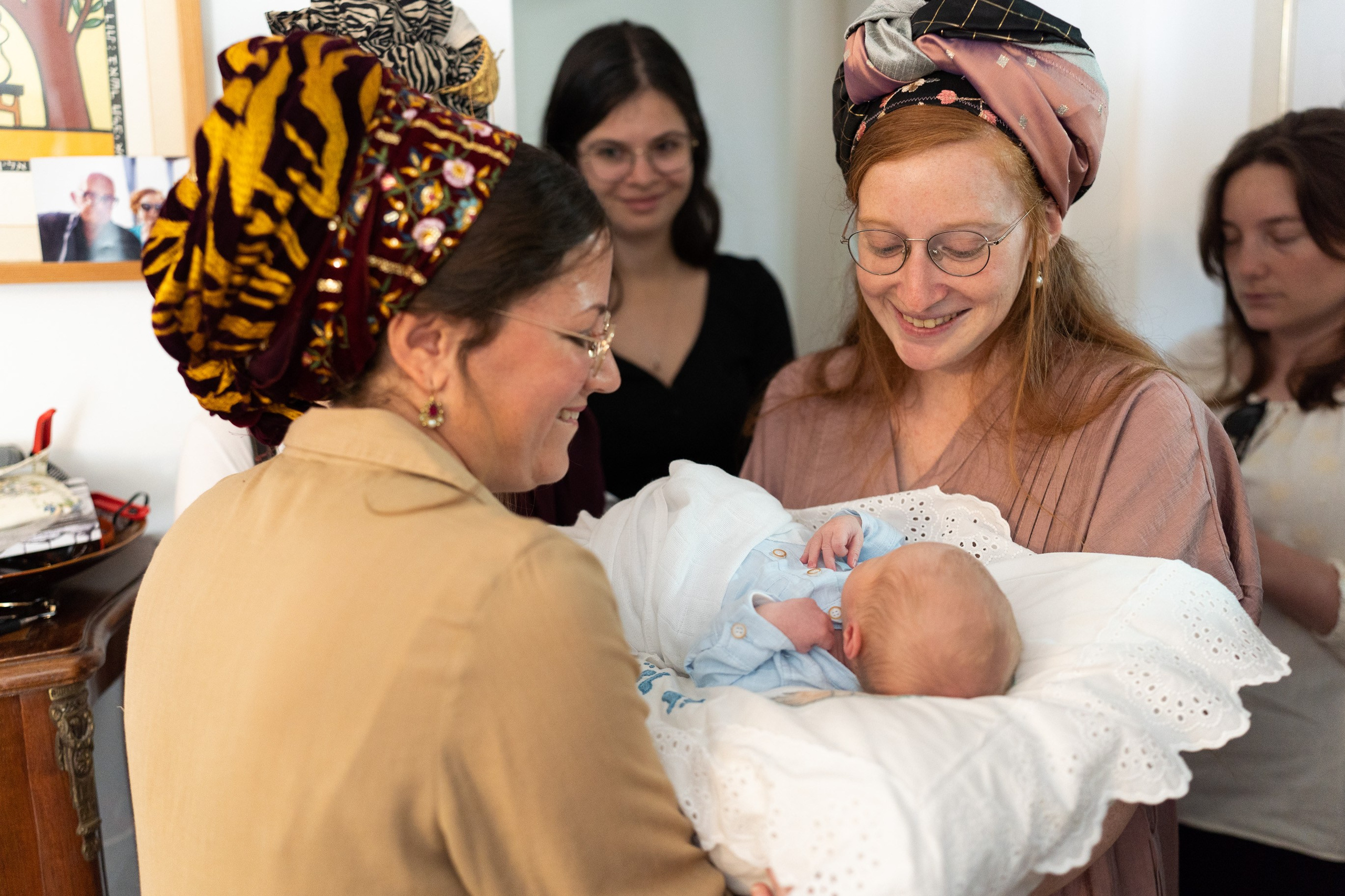 משפחת ברנד. יוסף מזרחי צילום חתונה, ברית וזוגיות. צלם מקצועי שאוהב להוציא אתכם הכי יפים ברגעים הכי מרגשים