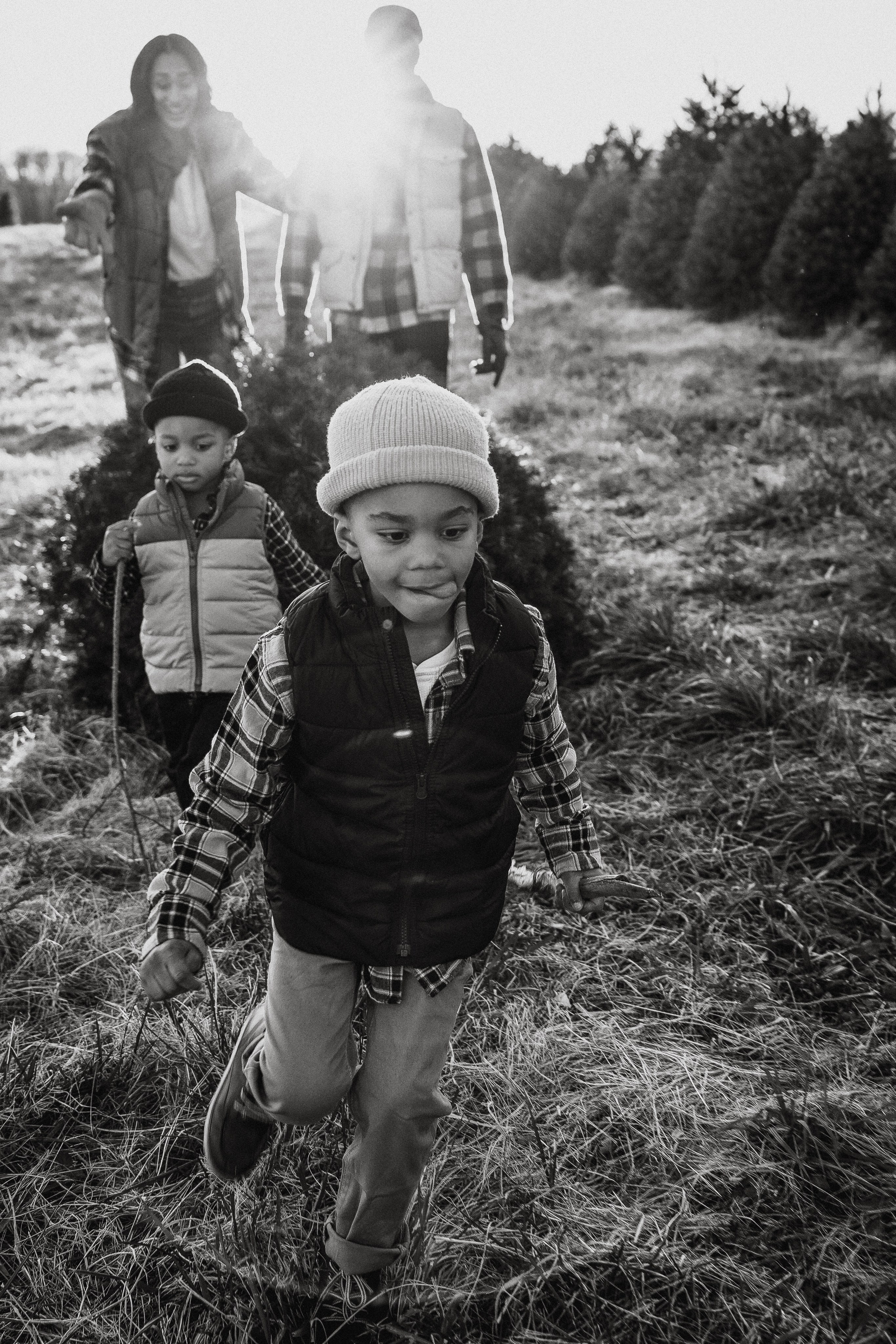 Kristen and family christmas farm. Wedding and family photographer and videographer PA, NJ, NY, DE, MD