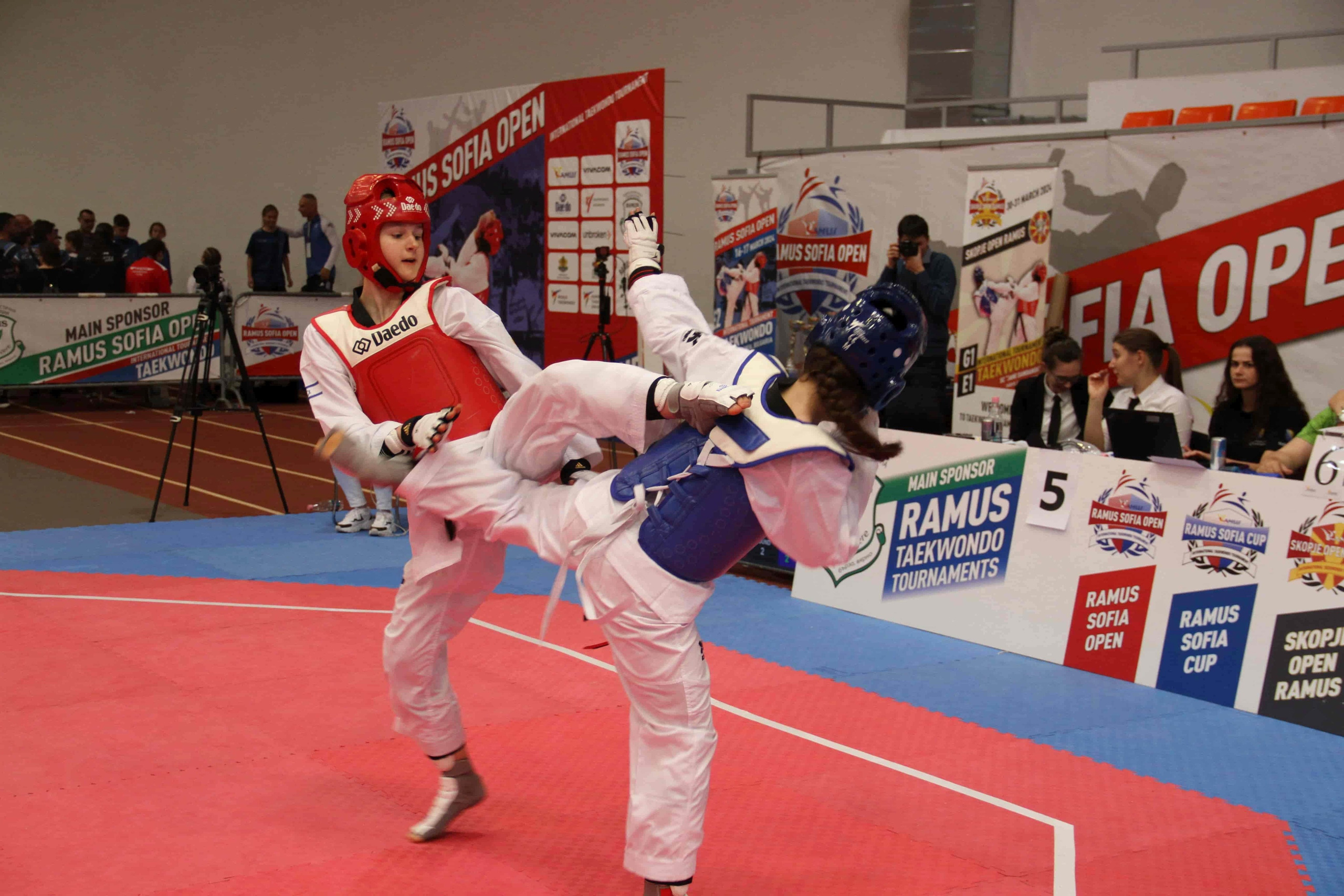 PhotoAdrenaline.com - Спортна фотография на TAEKWONDO турнири