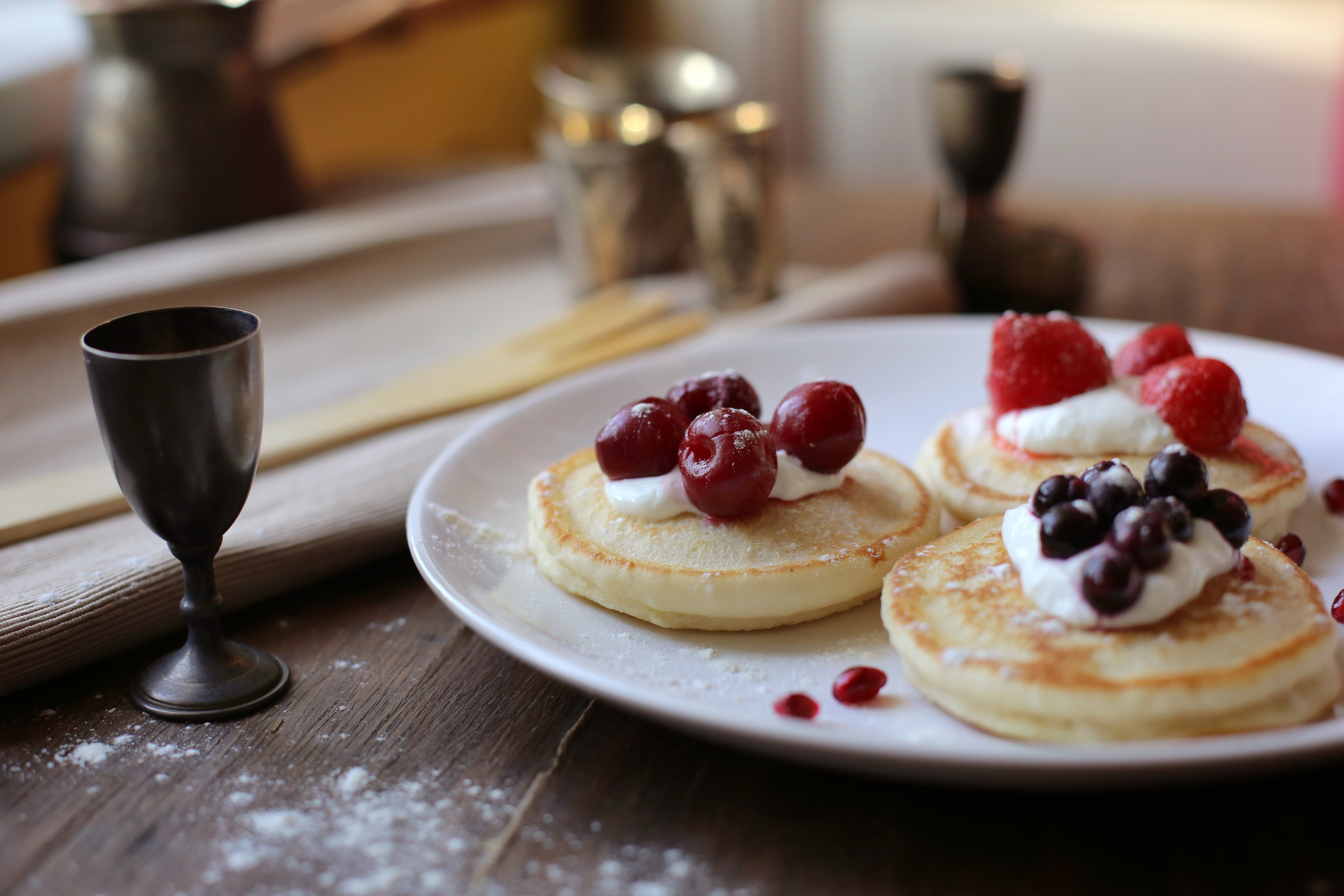 Cupcake, cake red velvet. Wedding and family photographer in Cork, Ireland. Tigran