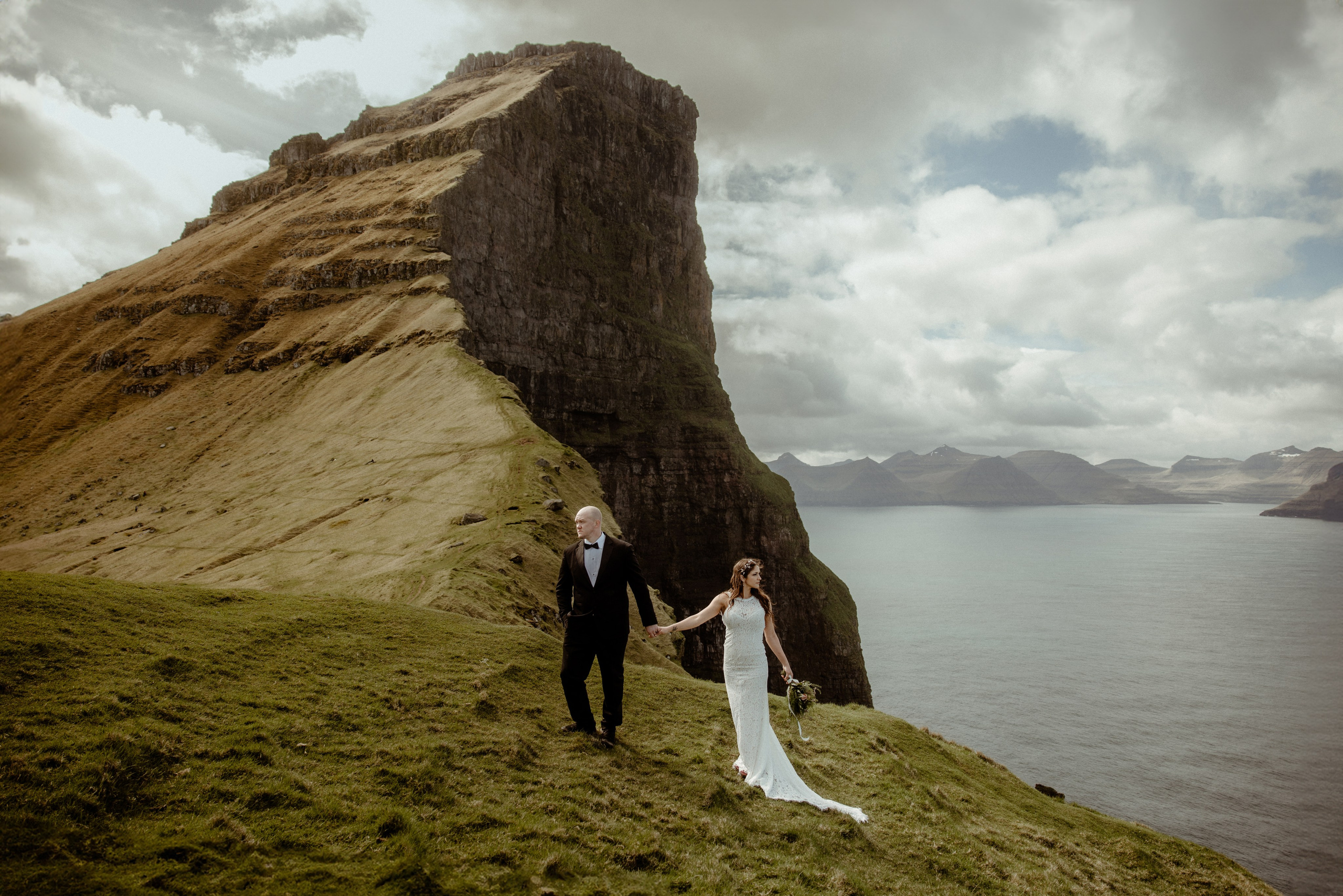 Wedding photographer pricing guide Faroe Islands. Iceland elopement photo and video | Nikolaichik Photo
