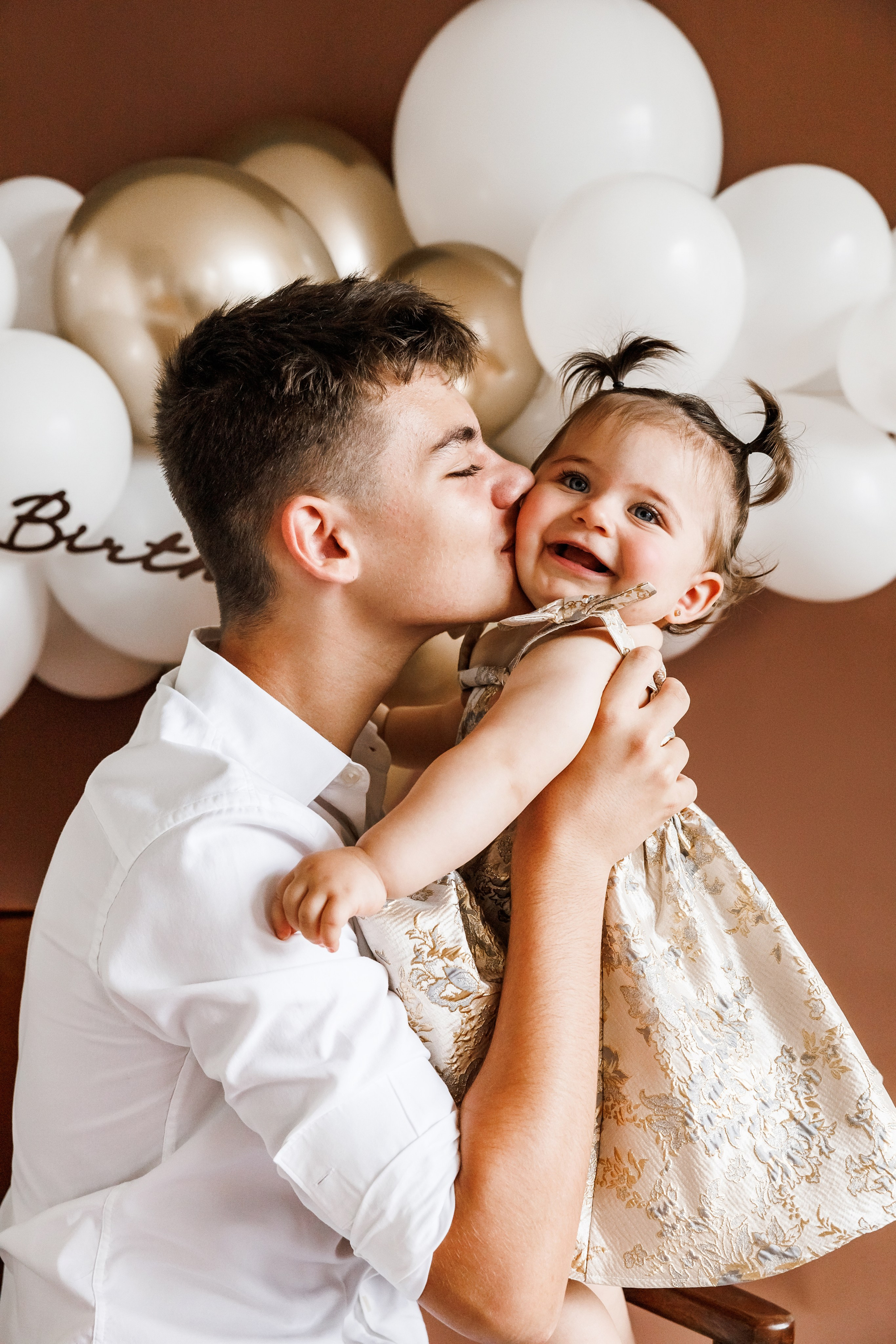 Честит Рожден Ден. Фотограф Ирина Йотова