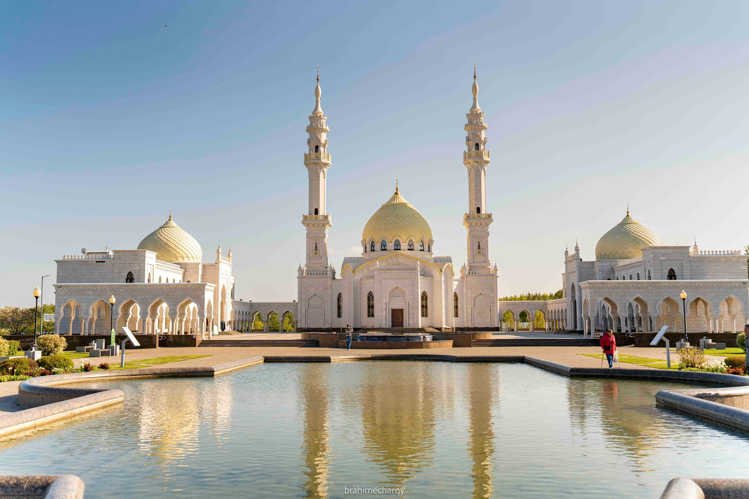 Фото. Брахим — фотограф