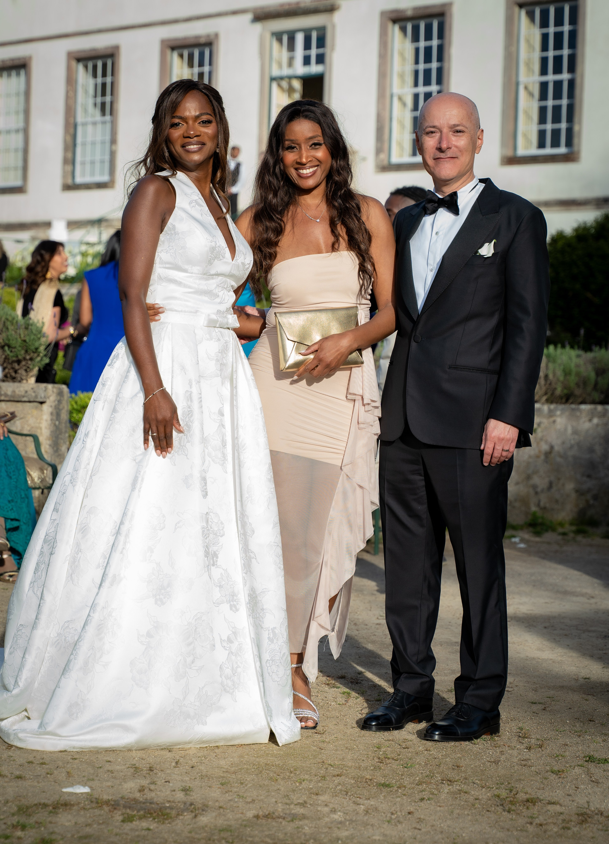 Maria & Artur. Fazemos o seu casamento ser lembrado por gerações