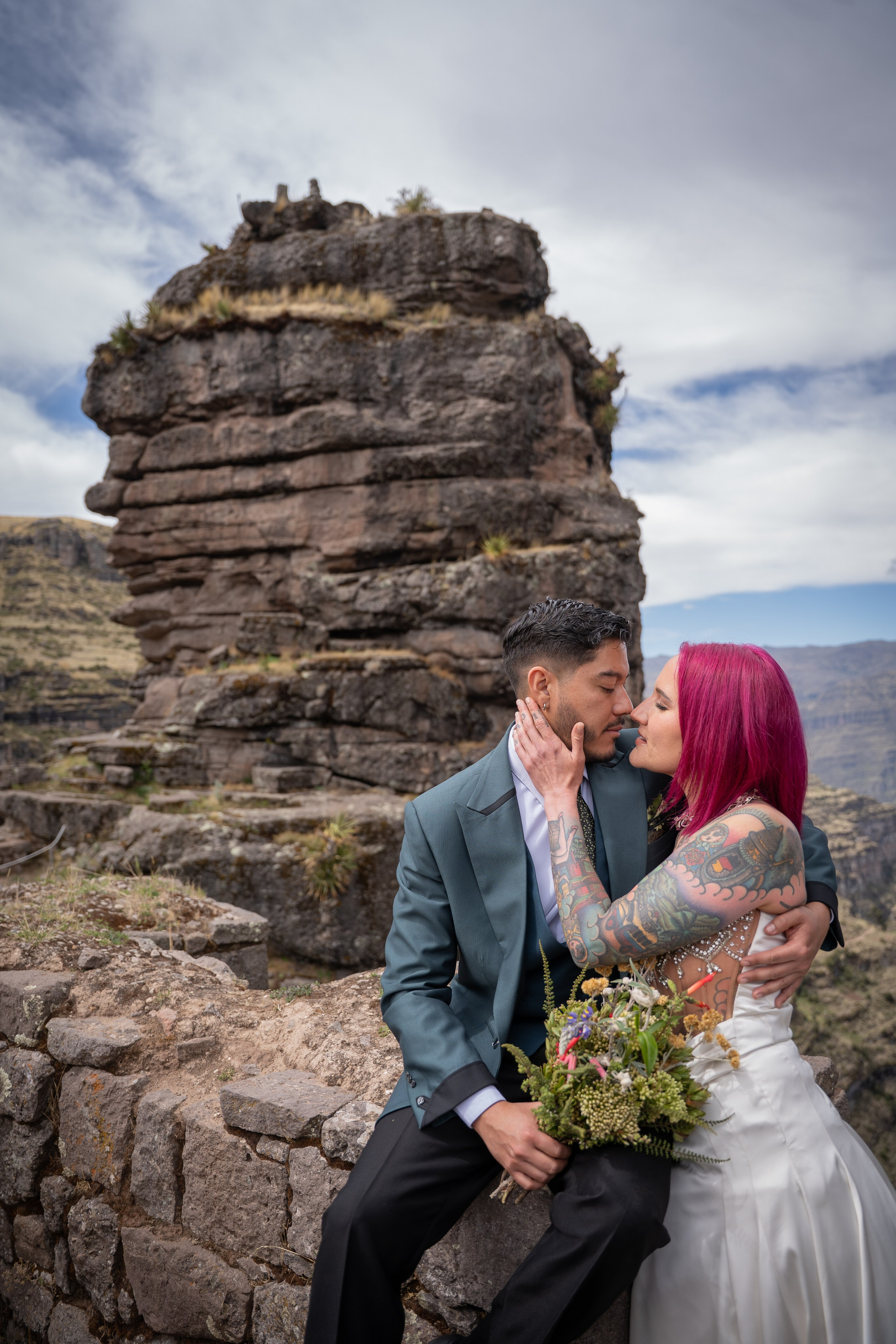 Bodas. Harley Valverde fotografo de bodas en Cusco Perú