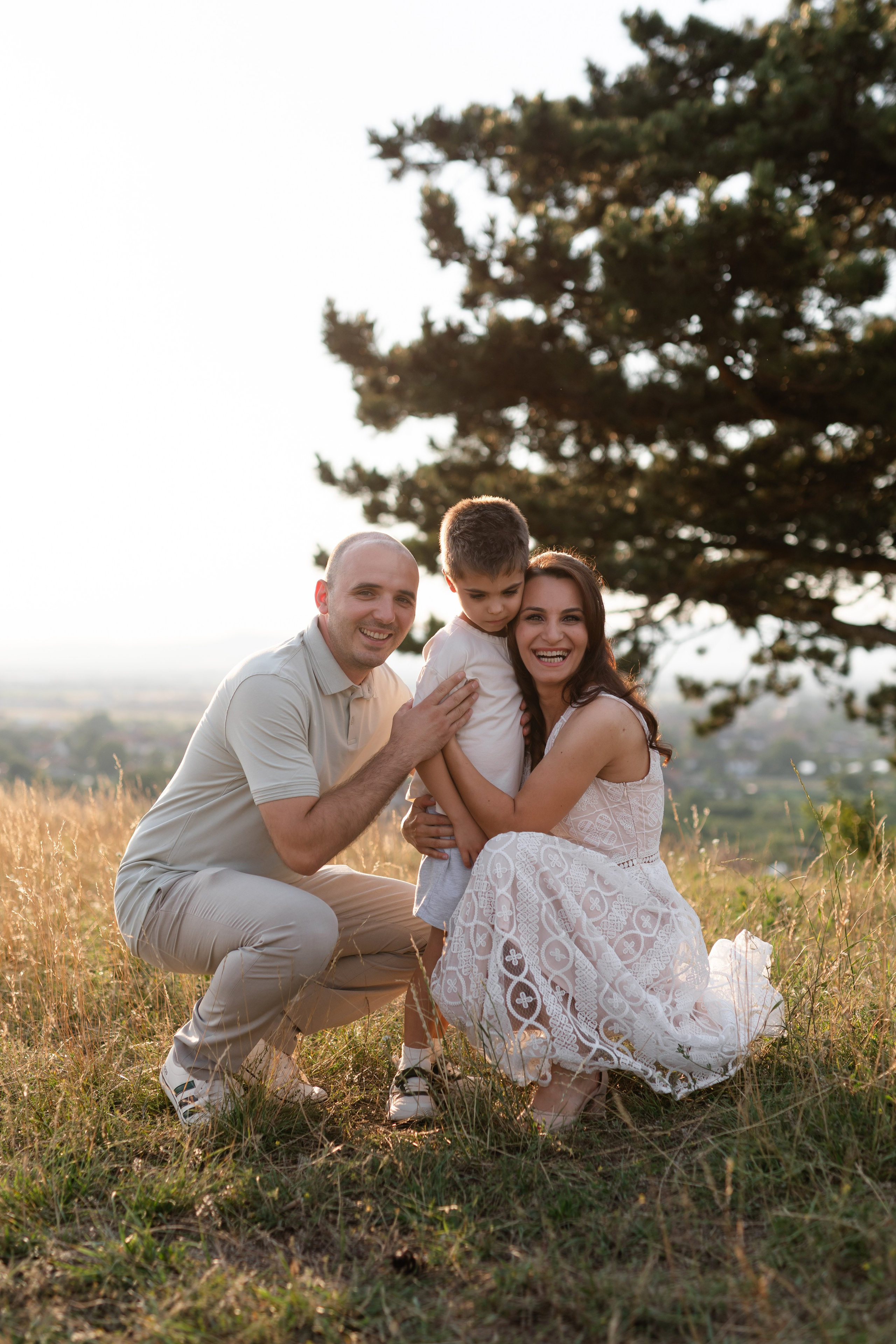 Claudia, Ionut & Cezar — Family. Main