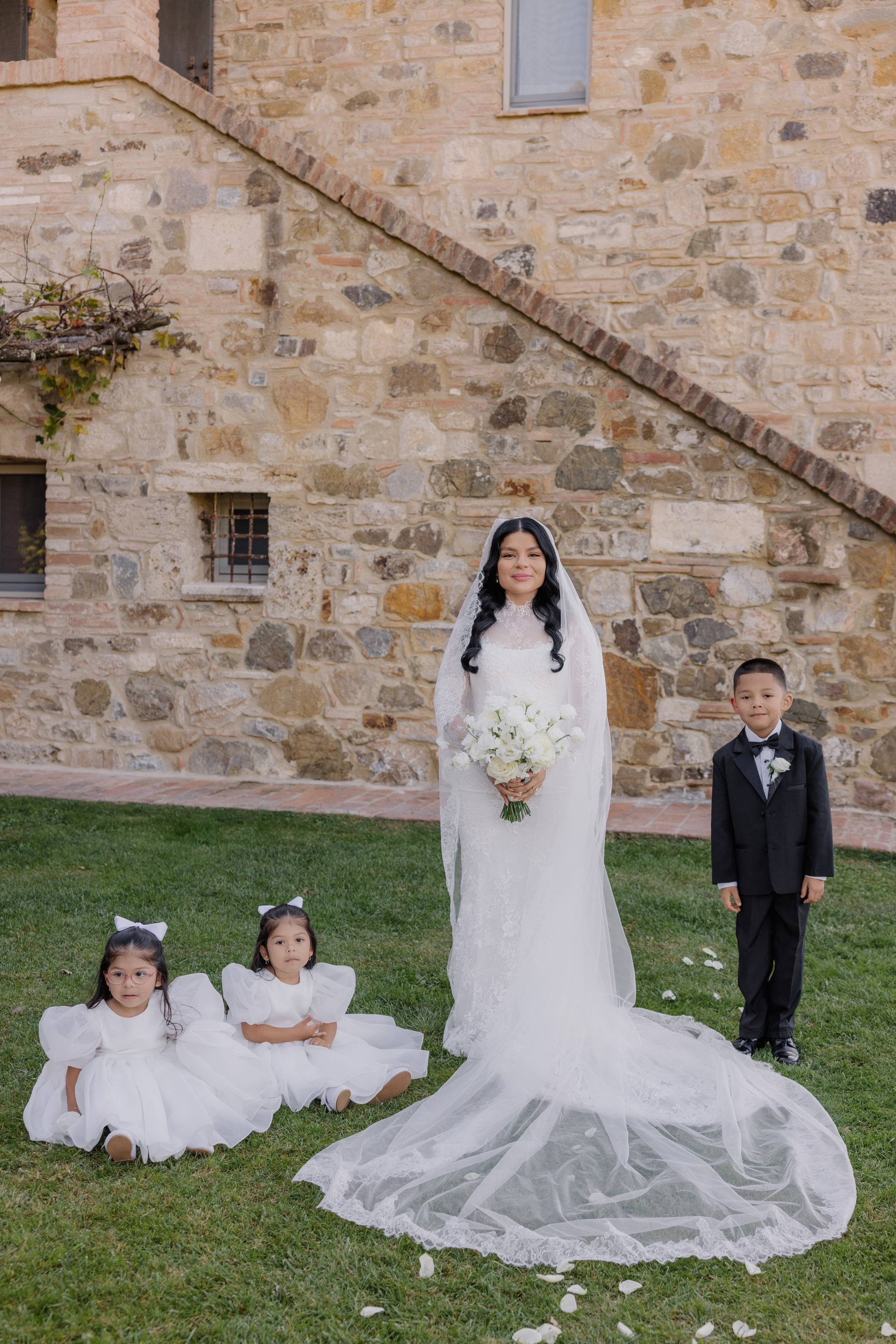 Mitcell&Melanie digital. Wedding photographer Italy