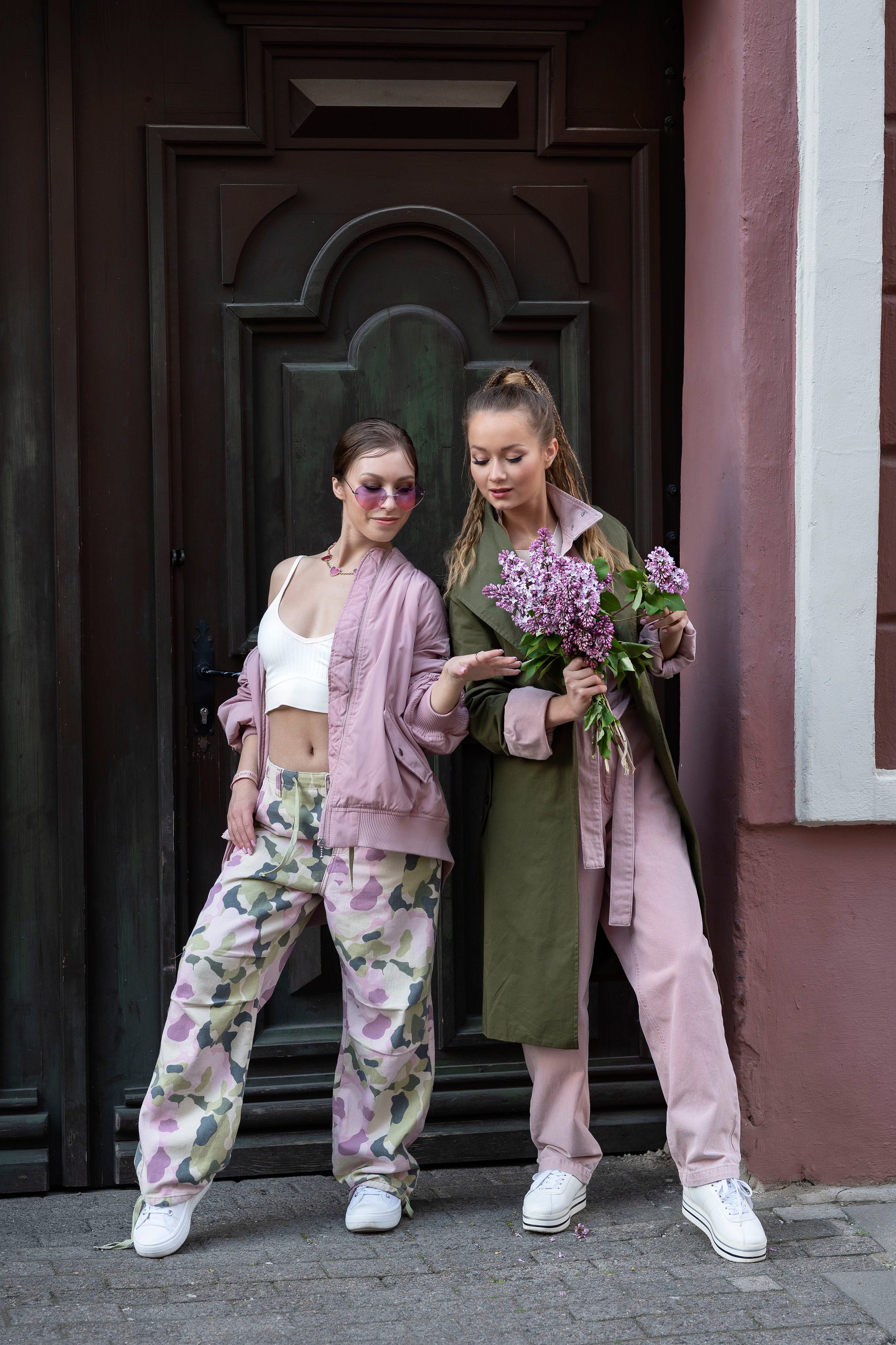 Настя и Соня. Прогулка в Вильнюсе. Анна Григьян — фотограф ретушёр в Даугавпилсе (Латвия)