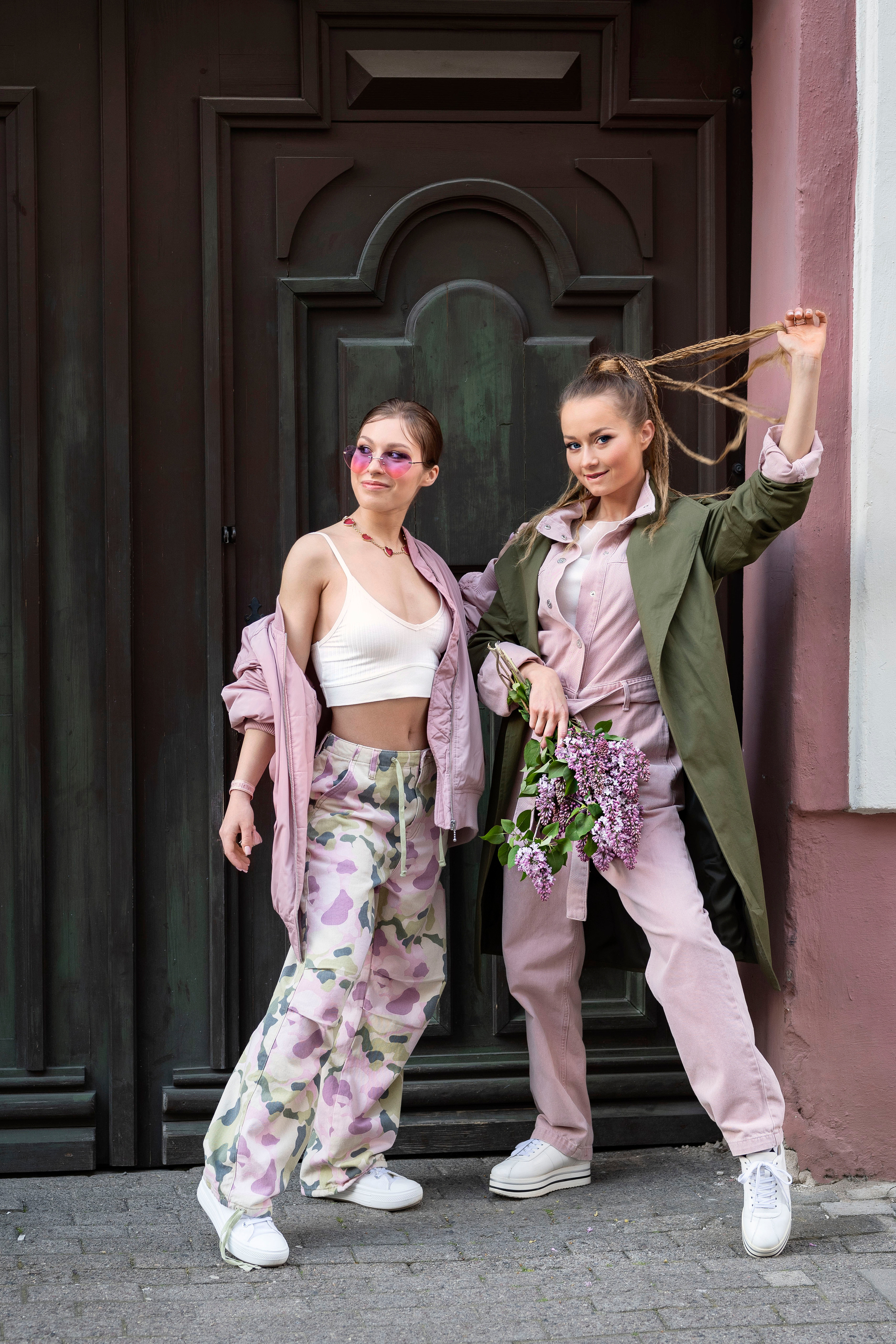 Настя и Соня. Прогулка в Вильнюсе. Анна Григьян — фотограф ретушёр в Даугавпилсе (Латвия)