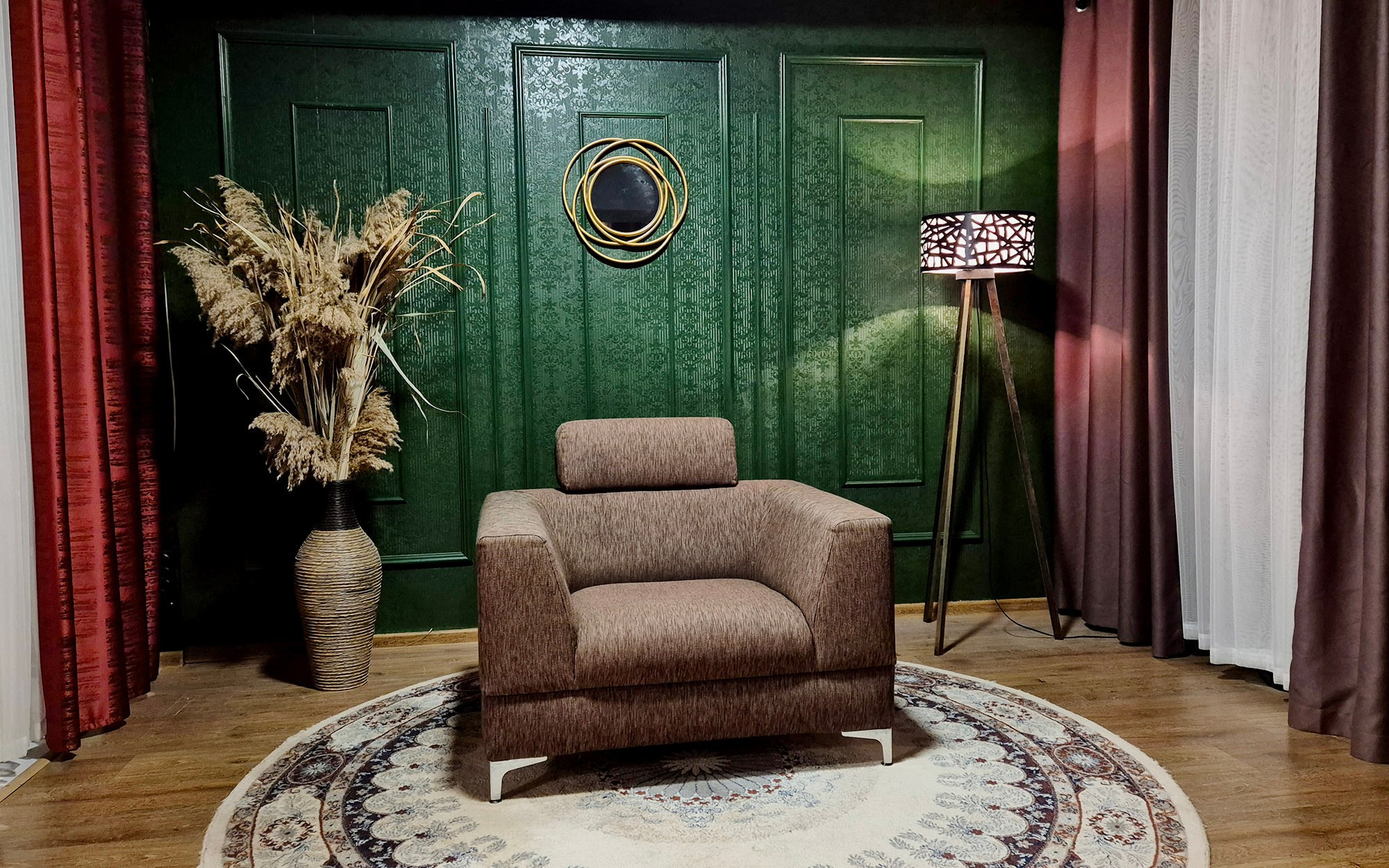 Prezentare studio foto personal Galati. Setup decoruri. Studio foto Galati sexy — boudoir fotograf freelancer Florin Costache