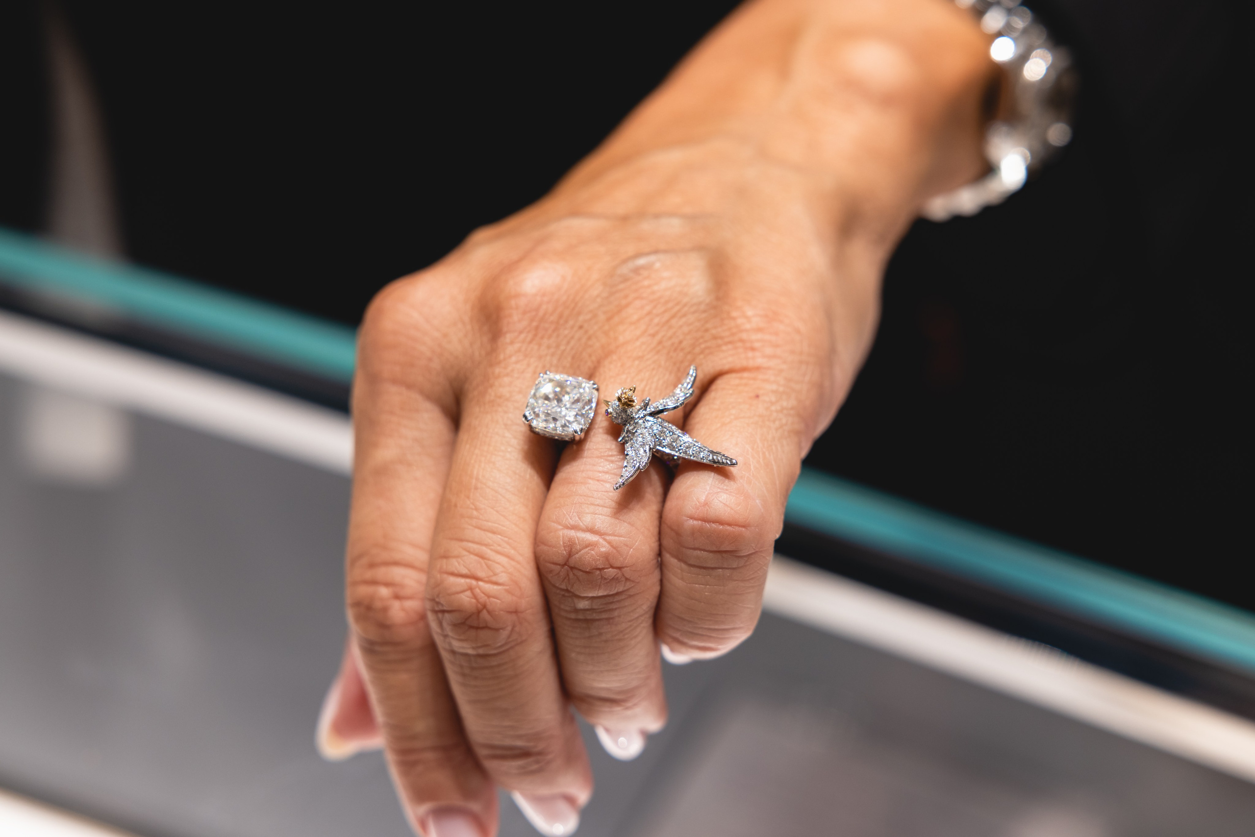 Tiffany. Professional wedding photographer in Copenhagen, Denmark — Julia Byron