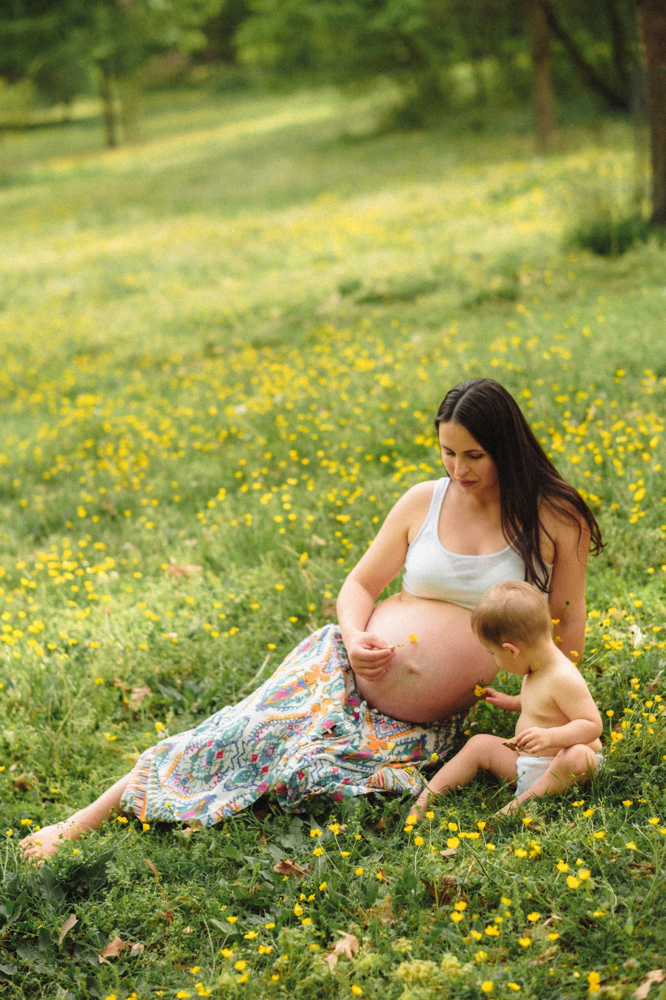 Maternity Photography Portfolio | Artistically capturing pregnancy in Richmond, VA. Family Photographer Anna Dobrovolskaia | Richmond, VA