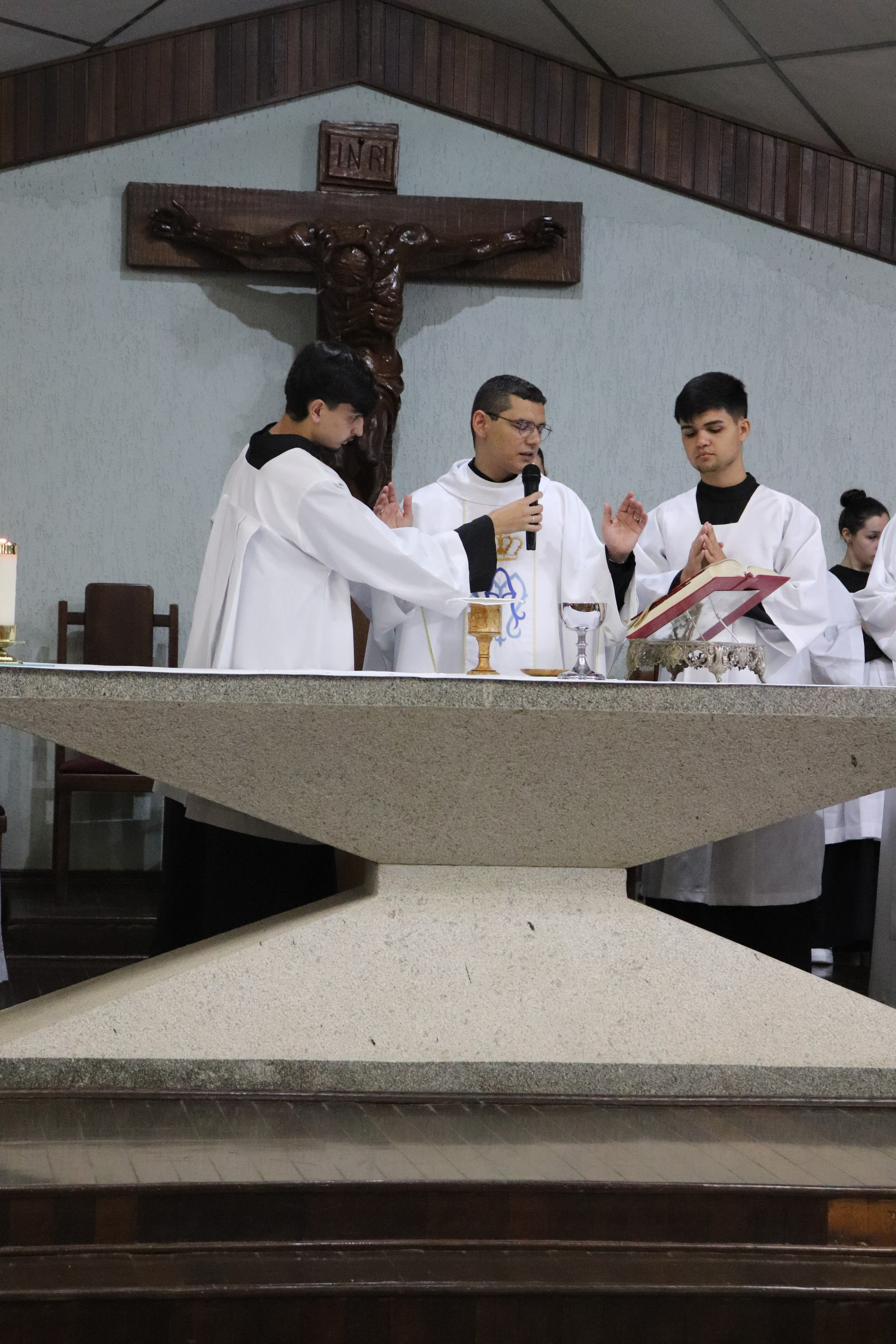 Peregrinação Nossa Senhora de Belém. Handa Produções