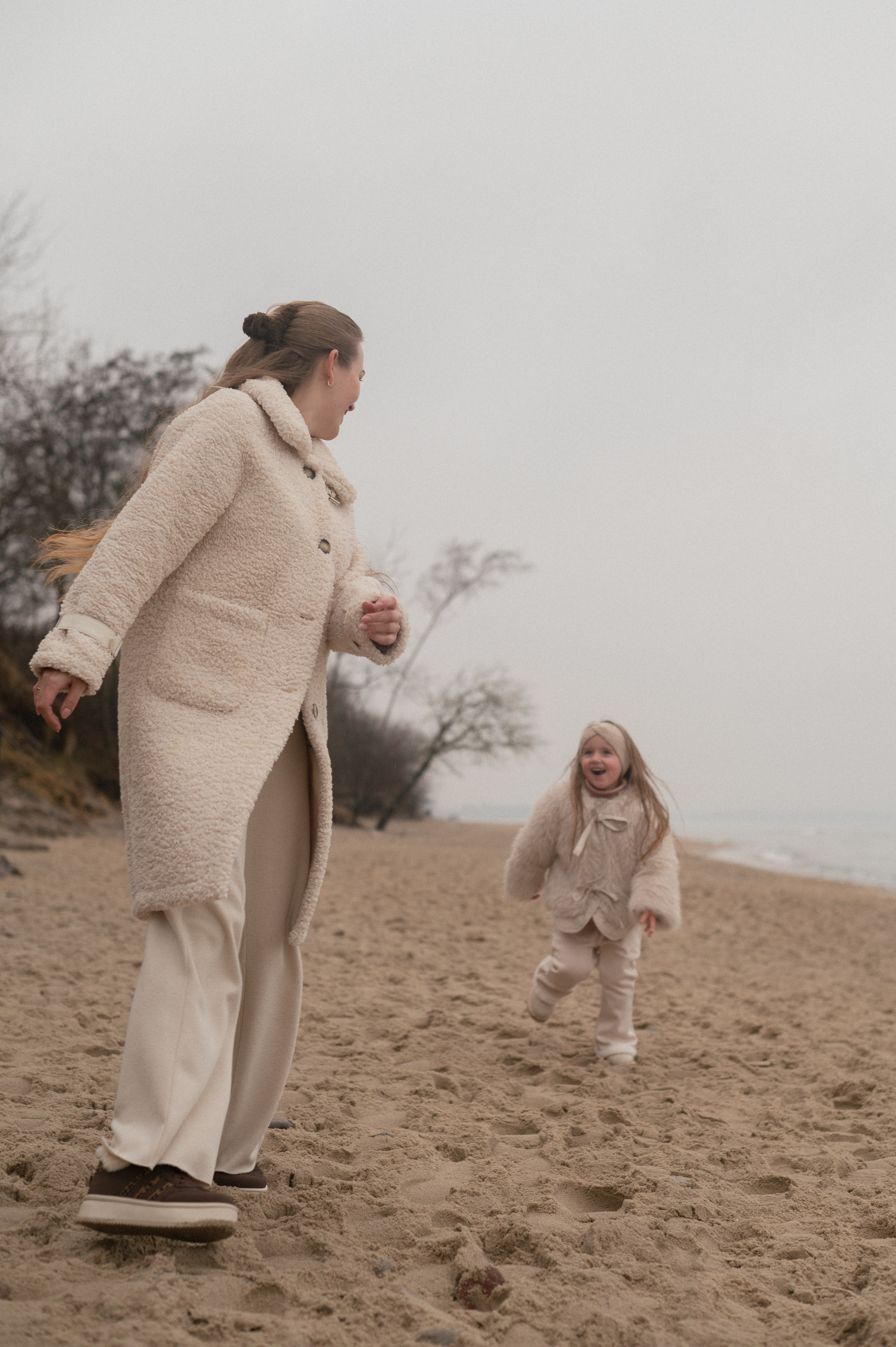 Семейная фотосессия мама и дети Калининград Зеленоградск. Фотограф в Калининграде Анна Пошкус