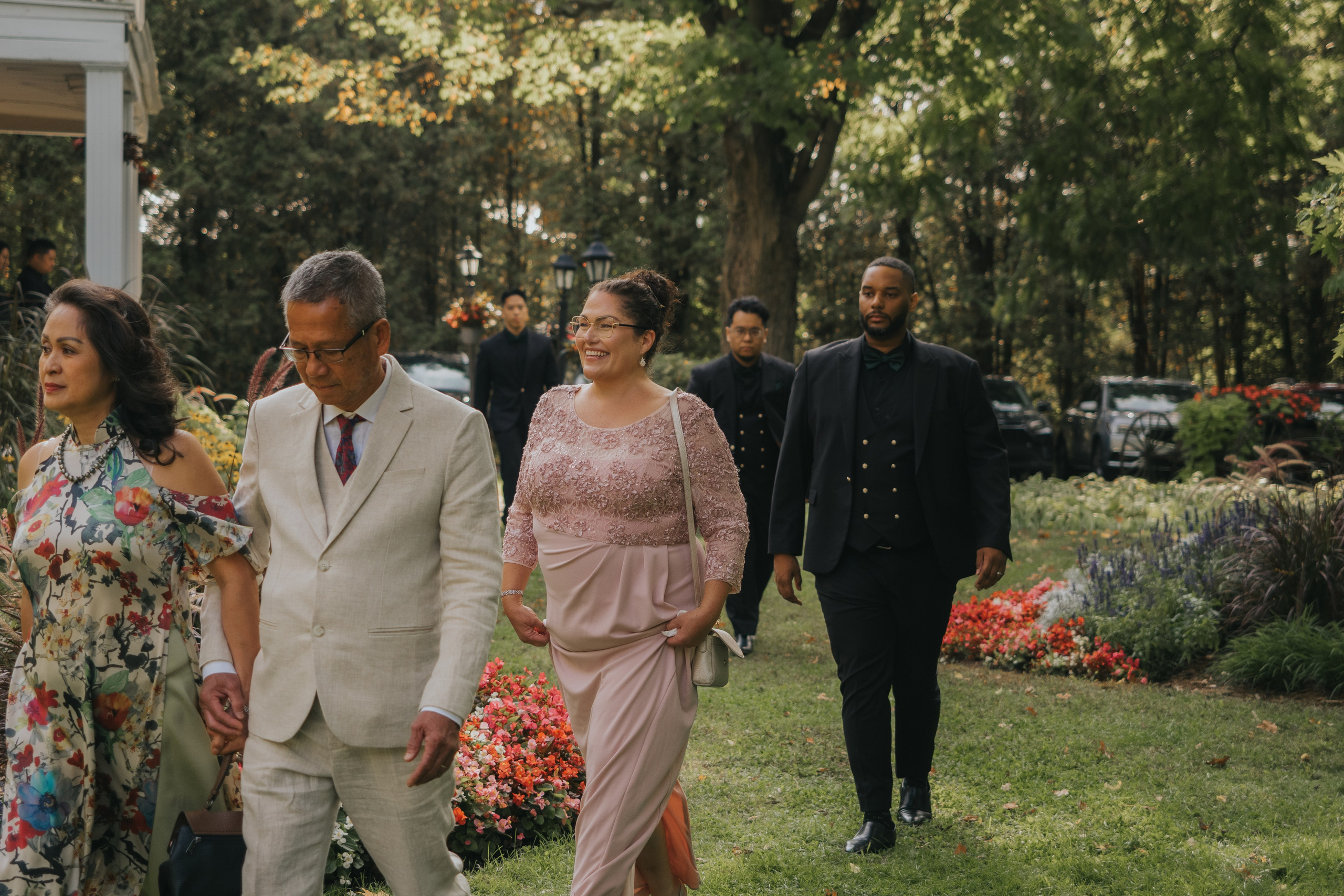 Wedding of Camille and Dinh. Wedding and Family Photography Montreal Muriel Oe Photo