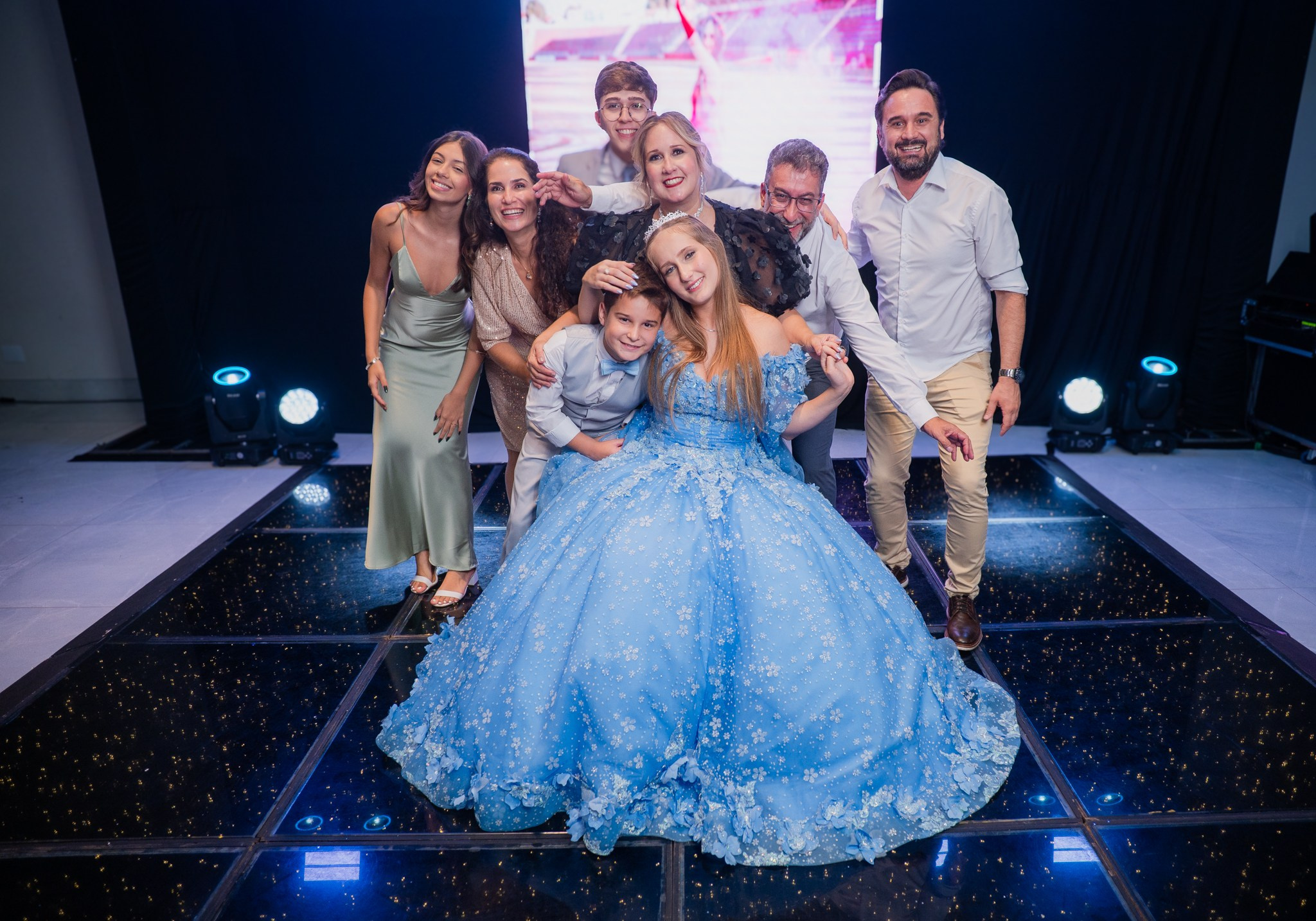 Lara — Hall Palace / Bauru SP. Robson Colaço