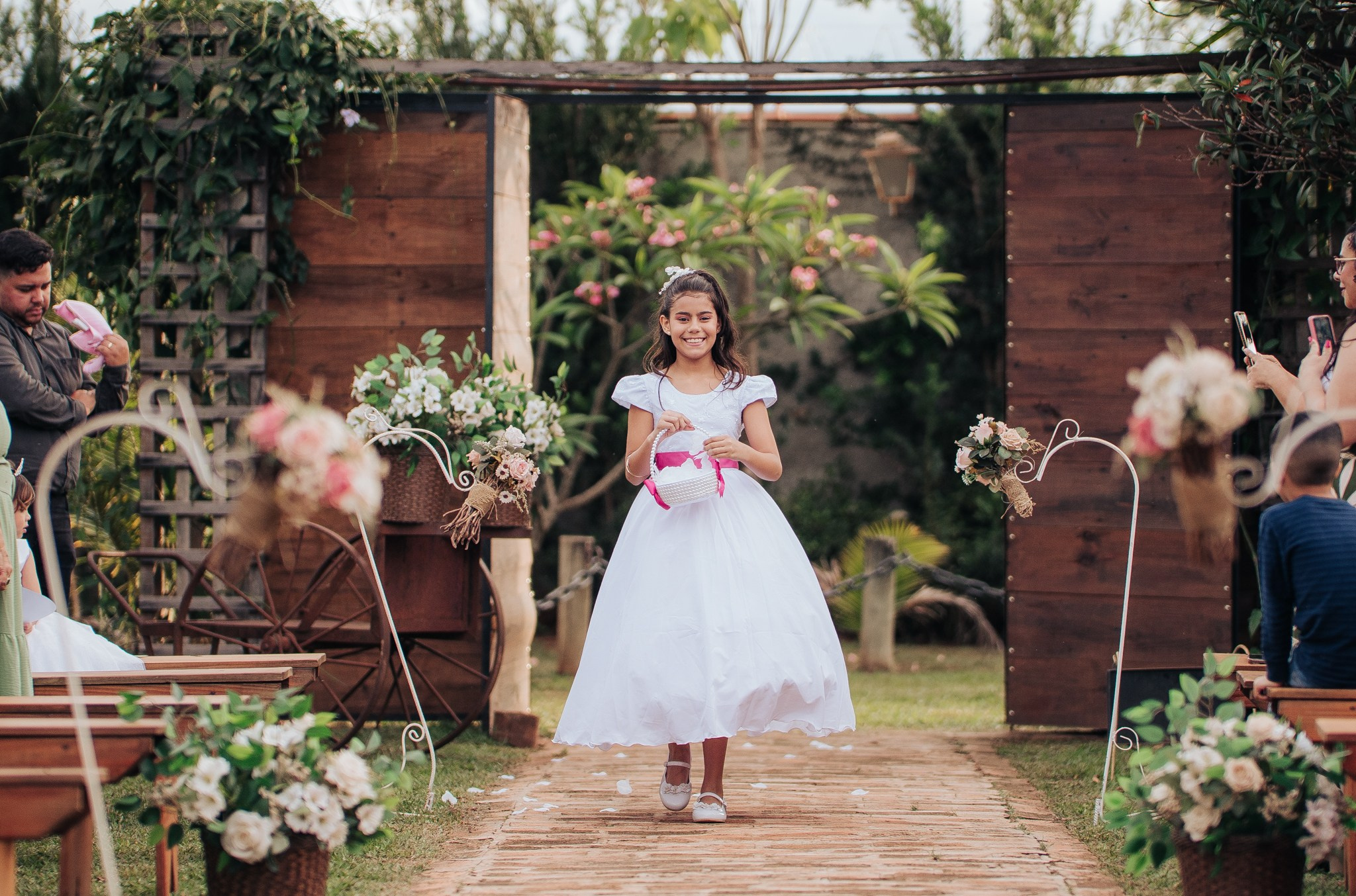 Nathallya & Antônio Marco — Vila Casali / Piratininga SP. Robson Colaço