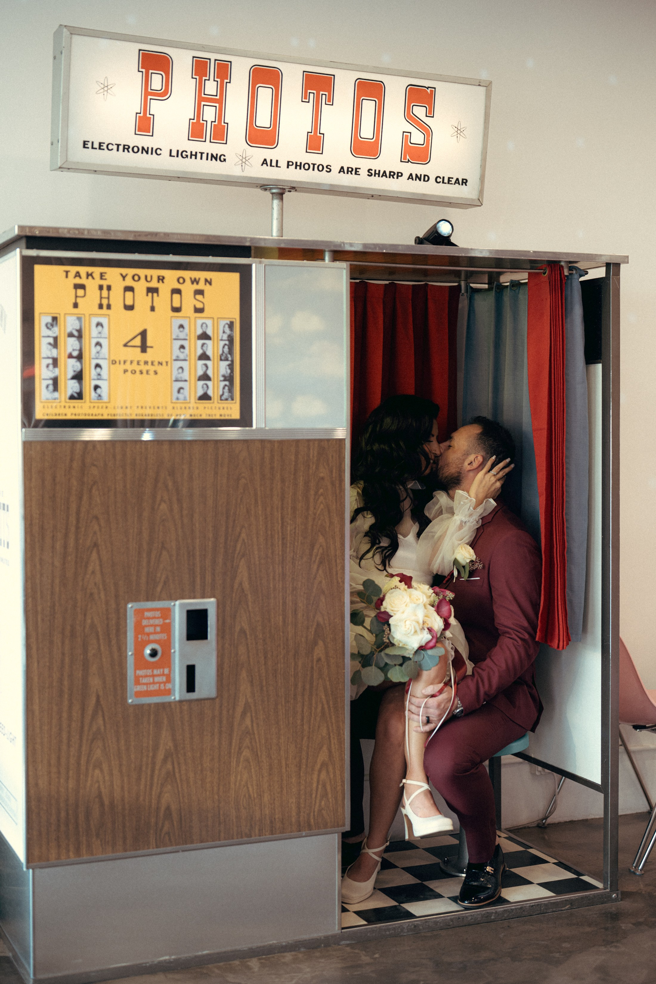 Miranda&Austin. Wedding & elopement photographer Viktoriya Kravtsov. Las Vegas