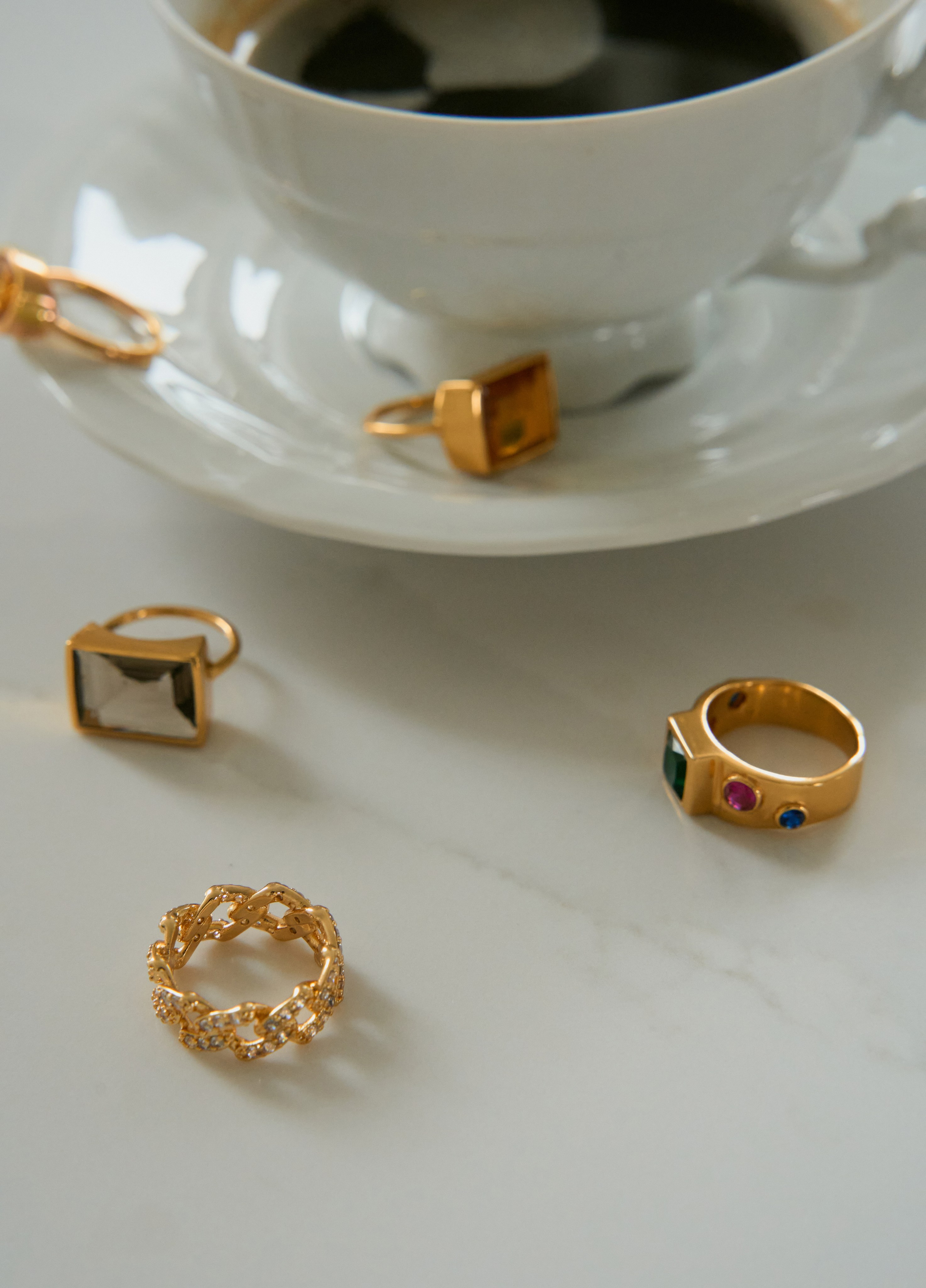 Joujou. Привет