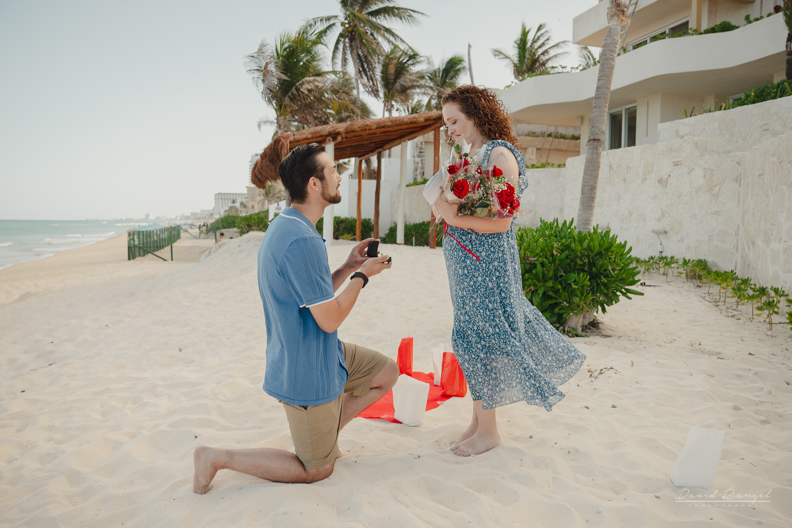 Engagement Session. Destination wedding photographer based in Cancun and Riviera Maya with service worldwide