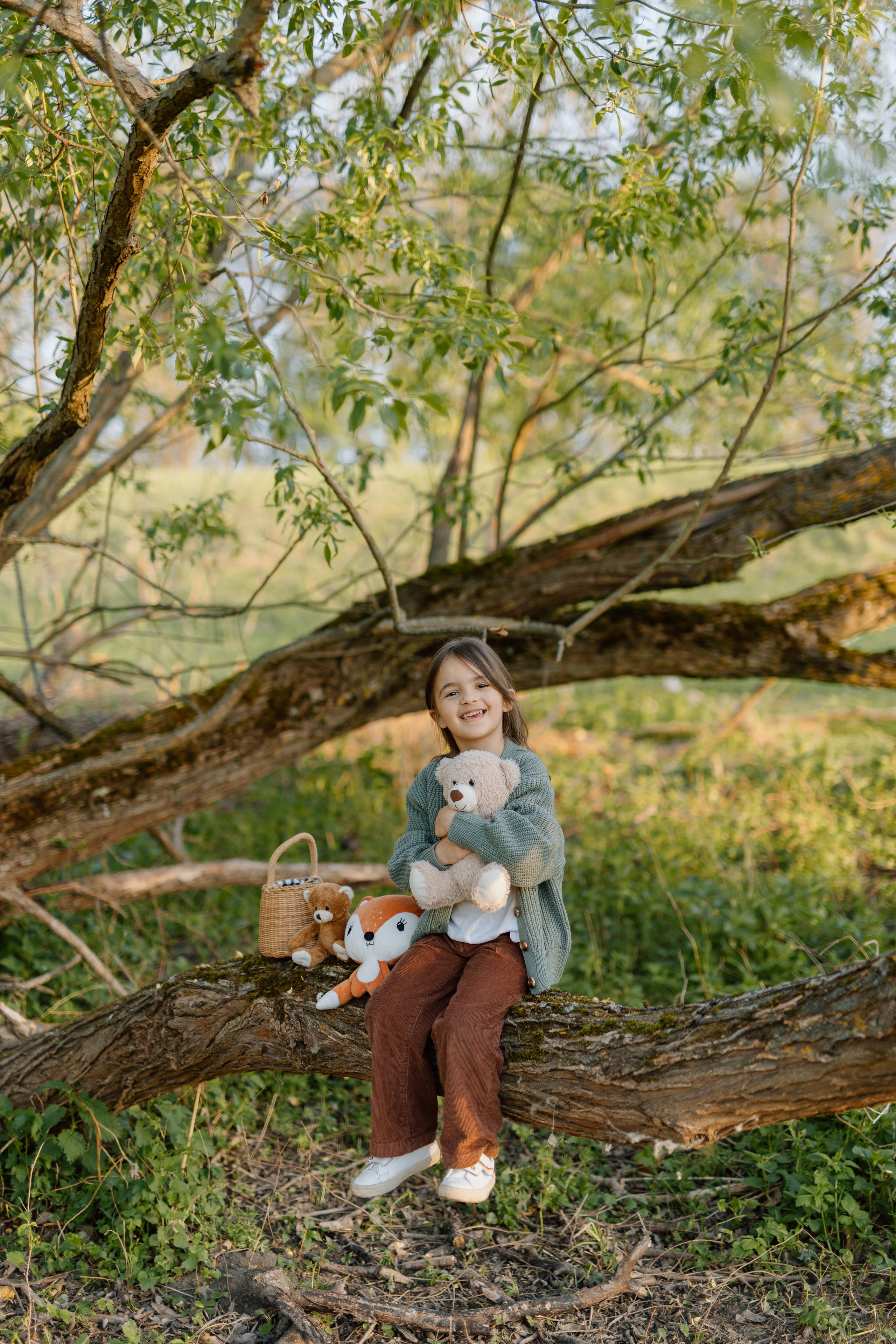 Cristina & Elena — Family. Main