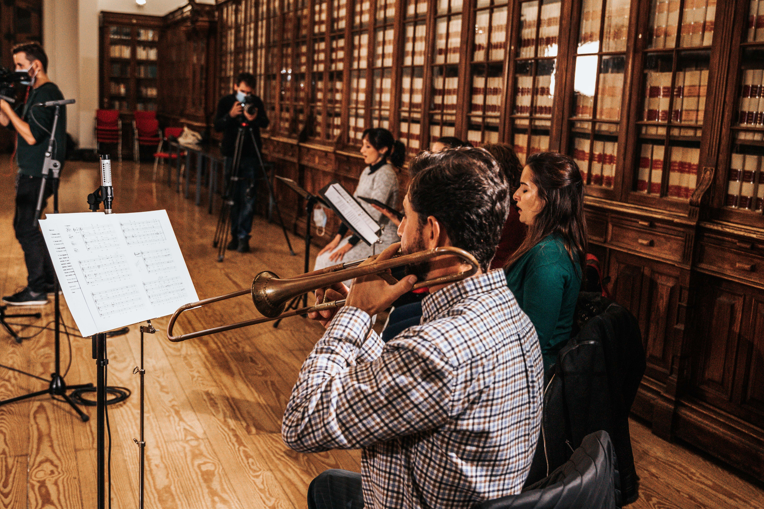 Polyphōnos — ensemble vocal e instrumental 🎼. Beyond Creative 20 | Cinematic Video & Photography Production Lisbon & Algarve