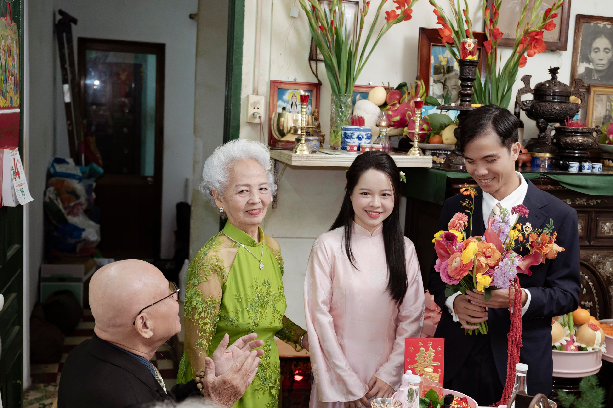 DUC & CHAU. WEDDING PHOTOGRAPHER IN VIETNAM