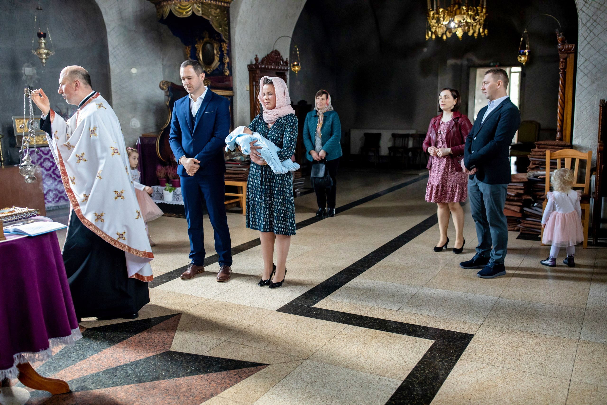 - nunta--fotograf-profesionist-botosani  - fotografie-nunta-romantica - imagini-nunta-in-natura-alin-chirila-fotograf  - fotografii-cuplu-indragostit-nunta-botosani  - sedinta-foto-miri-andrei-iustina-alinofotostudio  - amintiri-din-nunta-realizate-de-fotograf-profesionist  - povestea-nuntii-andrei-si-iustina-in-imagini-alinofotostudio-fotograf evenimente- evenimente Botoșani -fotograf Suceava - fotograf Iași- servicii foto. servicii foto Botoșani. servicii foto video Botoșani. otograf-nunta-botosani-fotograf nunta. fotograf evenimente. fotograf nunta Botoșani. Alin chirila. Alin chirila fotograf. Alinofotostudio.- servicii foto. servicii foto Botoșani. servicii foto video Botoșani. fotograf nunta. fotograf evenimente. fotograf nunta Botoșani. Alin chirila. Alin chirila fotograf. Alinofotostudio.fotograf stare civilă,poze stare civilă,album foto stare civilă,servicii foto suceava,fotograf evenimente suceava,fotograf nuntă suceava,poze cununie civilă,ședință foto stare civilă,sesiune foto suceava,fotograf profesionist suceava,fotograf botosani,stare civila botosani,alinofotostudio,alin chirila fotograf.servicii foto. servicii foto Botoșani. servicii foto video Botoșani. fotograf nunta. fotograf evenimente. fotograf nunta Botoșani. Alin chirila. Alin chirila fotograf. Alinofotostudio.fotograf stare civilă,poze stare civilă,album foto stare civilă,servicii foto suceava,fotograf evenimente suceava,fotograf nuntă suceava,poze cununie civilă,ședință foto stare civilă,sesiune foto suceava,fotograf profesionist suceava,fotograf botosani,stare civila povestitor prin fotografiebotosani,alinofotostudio,alin chirila fotograf,servicii foto. servicii foto Botoșani. servicii foto video Botoșani. fotograf nunta. fotograf evenimente. fotograf nunta Botoșani. Alin chirila. Alin chirila fotograf. Alinofotostudio.fotograf stare civilă,poze stare civilă,album foto stare civilă,servicii foto suceava,fotograf evenimente suceava,fotograf nuntă suceava,poze cununie civilă,ședință foto stare civilă,sesiune foto suceava,fotograf profesionist suceava,fotograf botosani,stare civila botosani,alinofotostudio,alin chirila fotograf,cununie religioasă botoșani,andreea și neculai,capela militară botoșani,foto conacul zăicești,fotograf nuntă botoșani,fotograf cununie religioasă,foto evenimente botoșani,poze cununie capela militară,ședință foto zăicești,fotograf profesionist botoșaniMire și mireasă – Sergiu & Liliana – ziua nunții, 2024  - Emoții în ziua nunții – Sergiu și Liliana  - Dansul mirilor – fotografie artistică nuntă 2024  - Sedinta foto romantică în natură – Sergiu & Liliana  - Rochia de mireasă și detalii de nuntă elegan-Album de cununie civilă Florin și Anda – Fotografii profesionale realizate de Alin Chirilă în Botoșani -fotograf prin fotografie-Ședință foto Trash the Dress pe muntele Rarău cu Iulian și Iuliana – fotografie de cuplu, natură montană, emoție autentică surprinsă de Alin Chirilă, povestitor prin fotografie.- "Iulian și Iuliana pe crestele Rarăului – fotografie Trash the Dress în natură"  - "Cuplu îmbrățișat la apus pe muntele Rarău – ședință foto după nuntă"  - "Rochie de mireasă în vânt pe munte – Trash the Dress Rarău-1. Iulian și Iuliana pe muntele Rarău – ședință foto Trash the Dress în natură, cu peisaj montan spectaculos  2. Cuplu în îmbrățișare pe Rarău – emoție autentică surprinsă după nuntă  3. Rochie de mireasă în bătaia vântului – fotografie artistică Trash the Dress în munți  4. Mire și mireasă privind spre orizont – dragoste și libertate pe muntele Rarău  5. Iuliana zâmbind în rochia de mireasă – portret în natură, Trash the Dress  6. Iulian ținându-și mireasa de mână – ședință foto romantică pe munte  7. Detaliu cu rochia pe stâncă – estetică naturală Trash the Dress Rarău  8. Cuplu în mers pe poteca Rarăului – fotografie simbolică de după nuntă  9. Apus de soare pe Rarău în spatele mirilor – imagine de poveste Trash the Dress  10. Iulian și Iuliana râzând împreună – momente autentice surprinse de Alin Chirilă, povestitor prin fotografie-fotograf-nunta-cerbu-botosan trash-the-dress-botosani Alin Chirilă Fotograf – fotograf de nuntă Botoșani-fotograf nuntă Botoșani-fotograf nuntă Cerbu Botoșani-fotograf profesionist nuntă Botoșani-fotografie de nuntă Botoșani-fotograf evenimente Botoșani-fotograf nuntă Moldova-fotograf trash the dress Botoșani	- fotograf pregătirea mirilor Botoșani	-fotograf ceremonie religioasă nuntă-fotograf petrecere nuntă Botoșani- fotograf nuntă Botoșani pregătirea mirelui- pregătirea mirelui fotografie nuntă Cerbu Botoșani-fotograf nuntă Botoșani pregătirea miresei -mireasă pregătiri nuntă Cerbu Botoșani-fotograf nuntă Botoșani nașii mirilor-ceremonie religioasă nuntă Cerbu Botoșani-fotograf nuntă Botoșani ceremonie religioasă biserică-petrecere nuntă Cerbu Botoșani invitați dans-fotograf nuntă Botoșani petrecere restaurant-ședință foto trash the dress-fotograf trash the dress Botoșani ședință foto după nuntă-Fotograf nuntă Botoșani – galerie foto reală de la evenimente