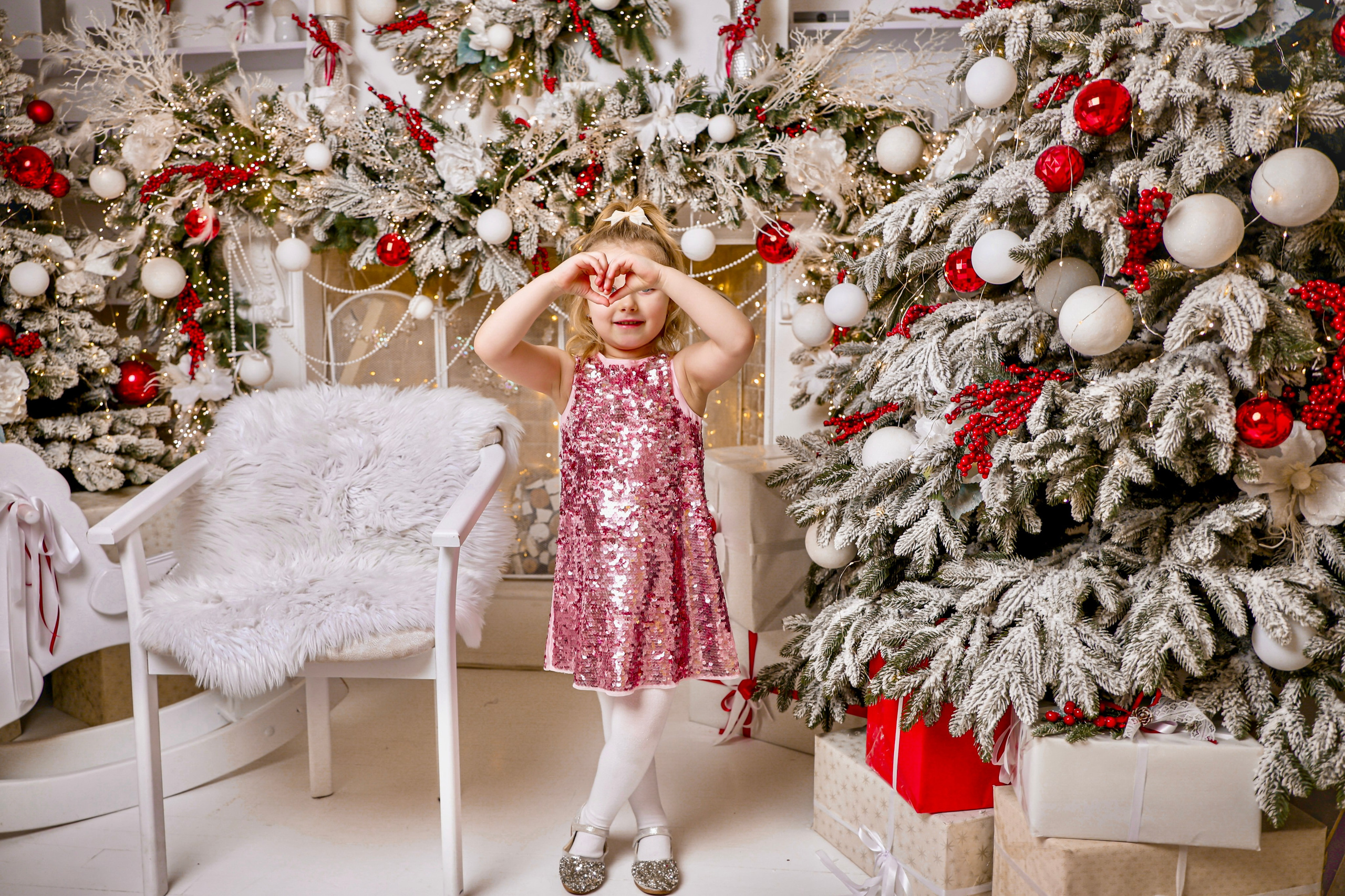 Anul Nou 2025-2026. Fotograf al tainelor bisericești – Alina Fetu