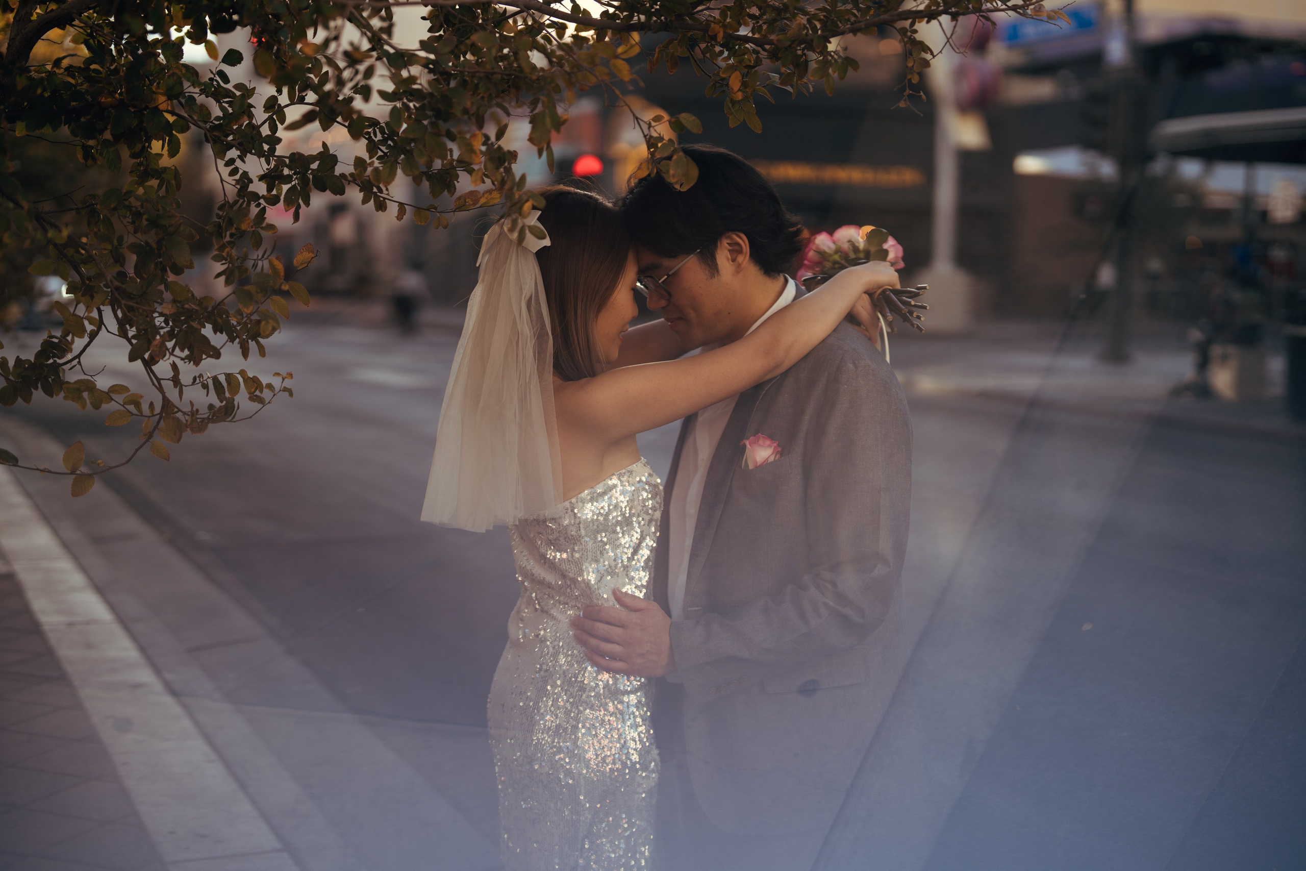 Yee Po& Jit. Wedding & elopement photographer Viktoriya Kravtsov. Las Vegas