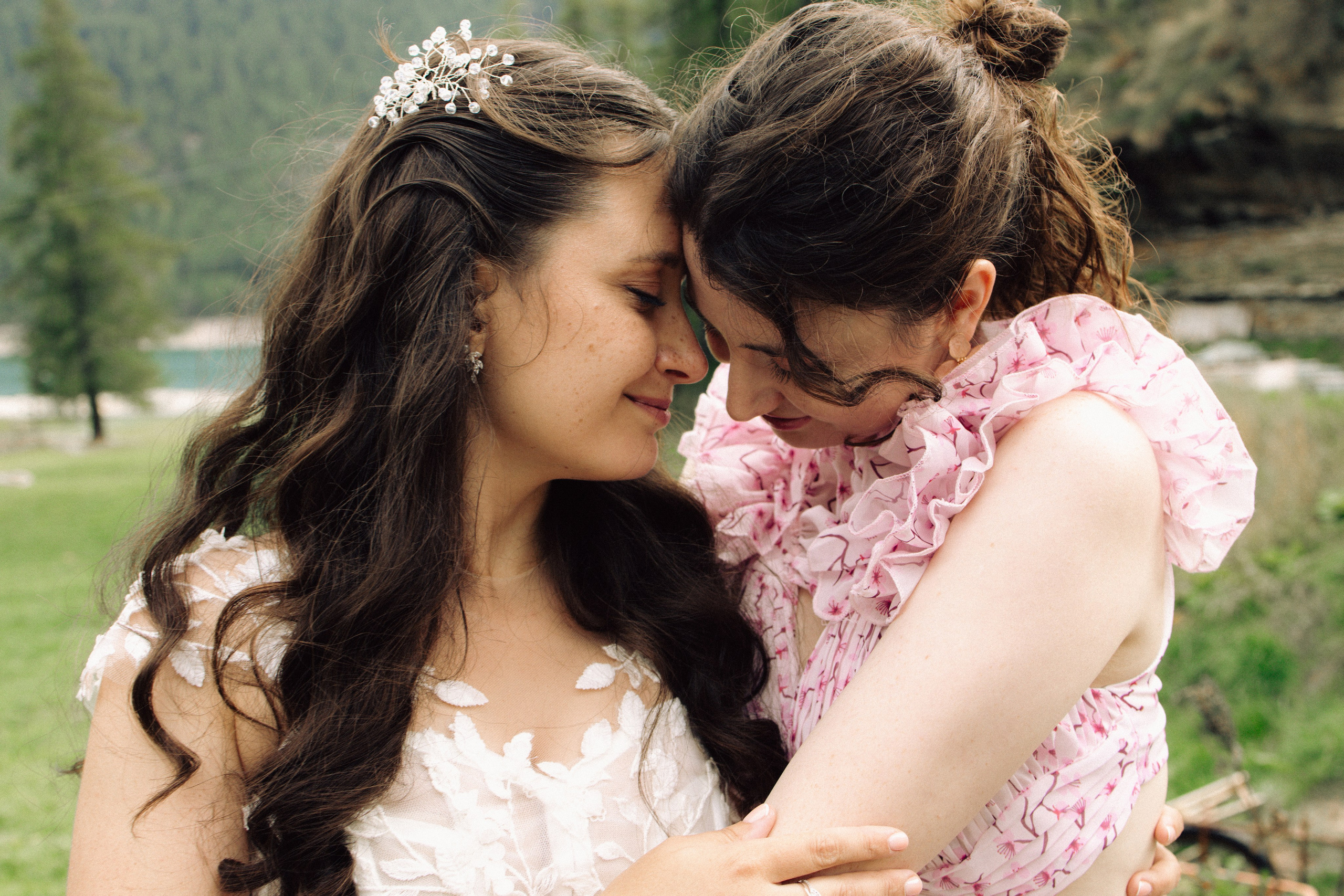 Anastasiya & Emanuele | Italian Alps. Liza Bizzaro — Italy Wedding, Love Story & Portrait Photographer in Milan, Turin, Piedmont and Across Italy