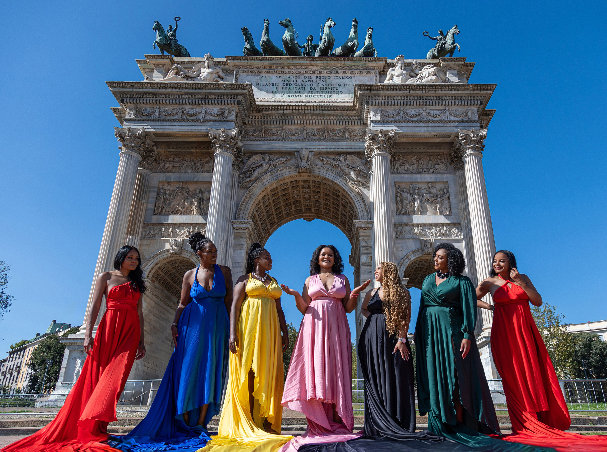 Girls trip. Photographer in Milan |Mila Pro Photo