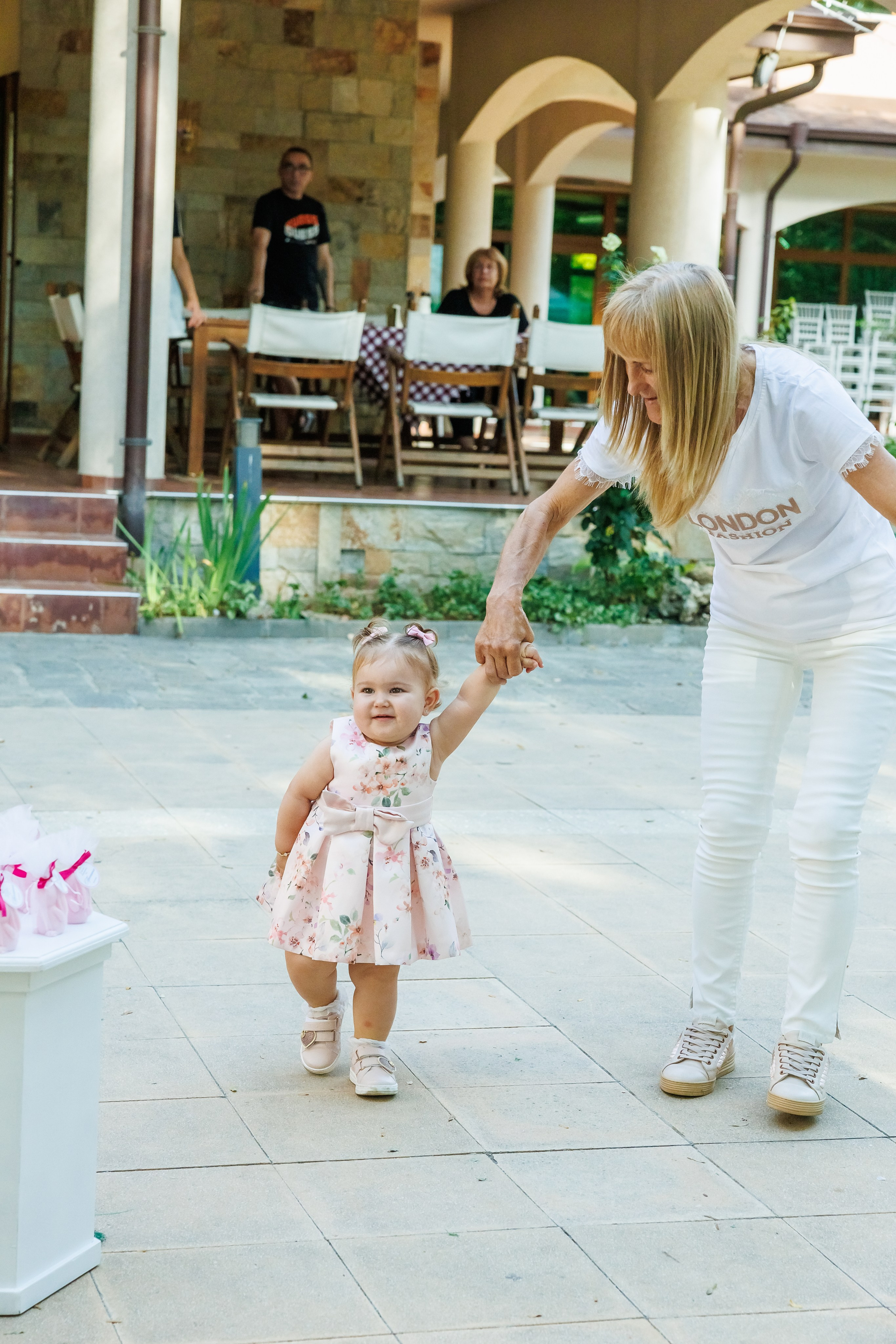 Честит 1 Рожден Ден. Фотограф Ирина Йотова