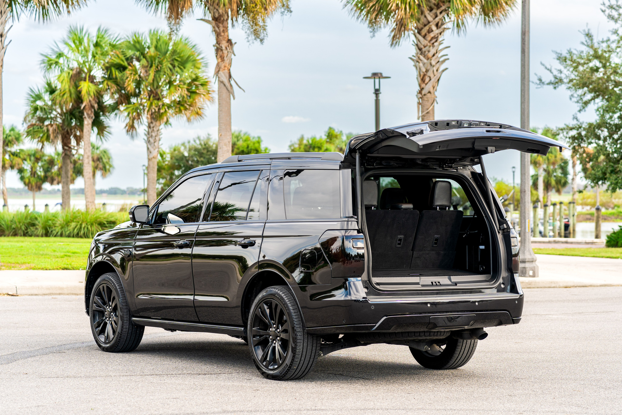 Vehical photography. Masha Kapriyanchuk a real estate photographer