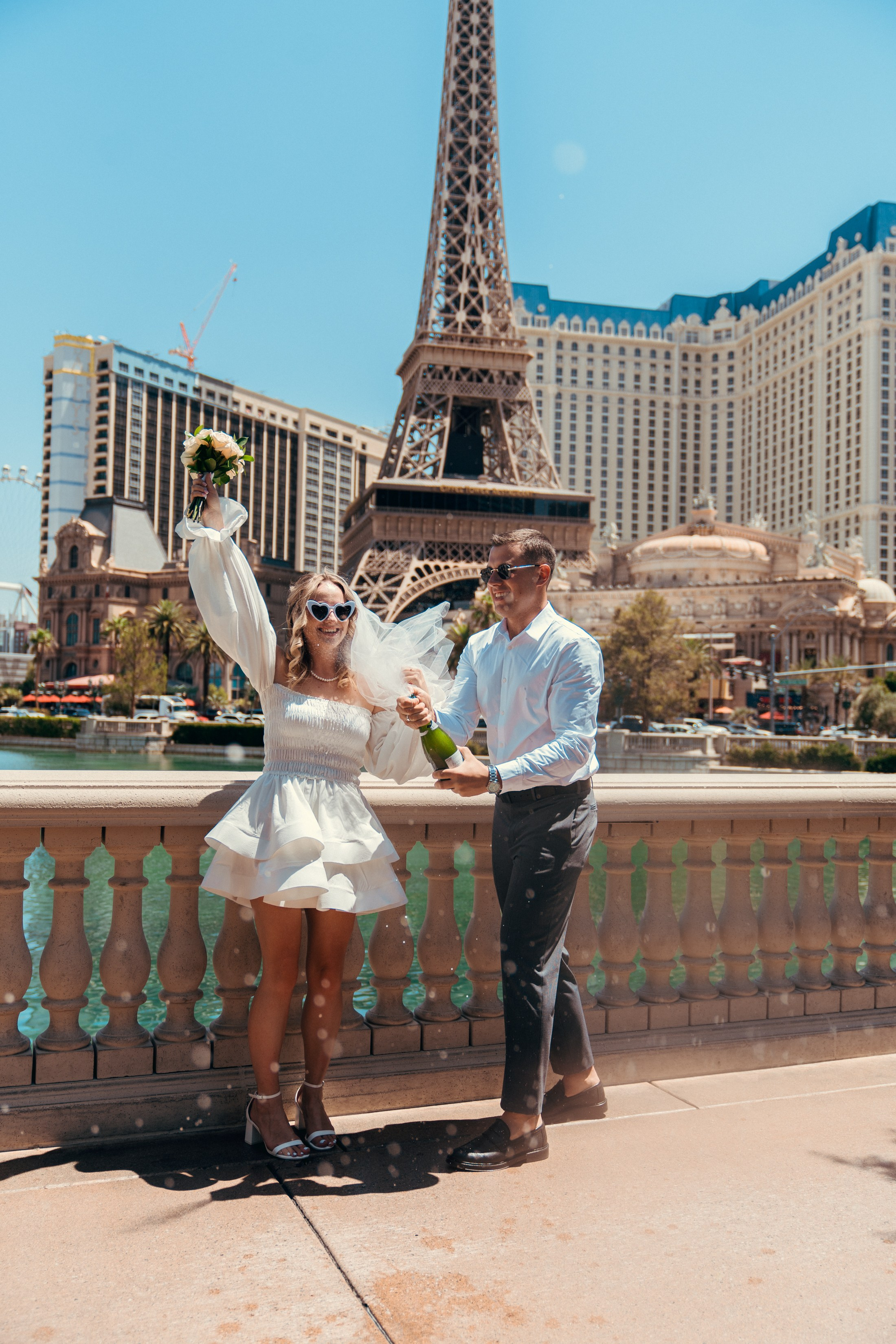 Iryna&Roman. Wedding & elopement photographer Viktoriya Kravtsov. Las Vegas