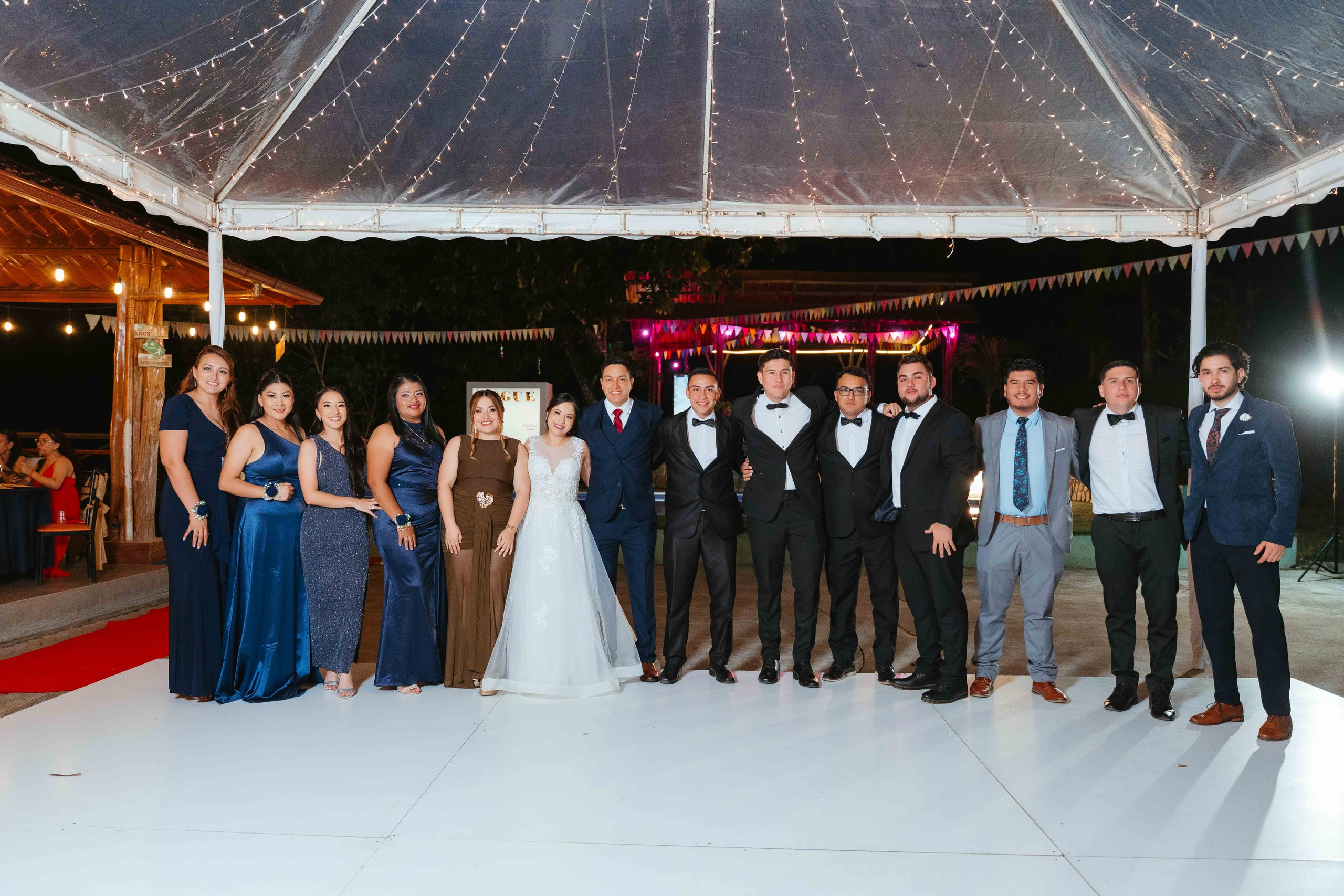 Jennifer y Vladimir. Fotógrafo de bodas en Loja Ecuador | Piero Alvarez PH