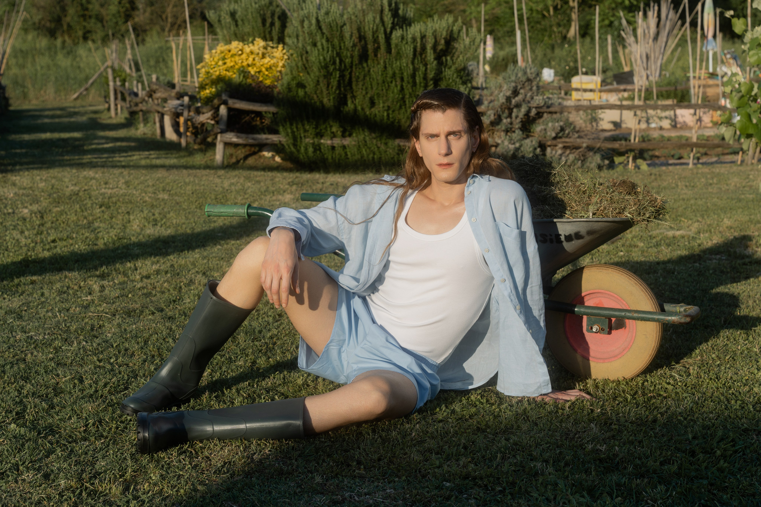 Adriano. Мужская фотосессия с подбором образа и реквизита. Photorome.com