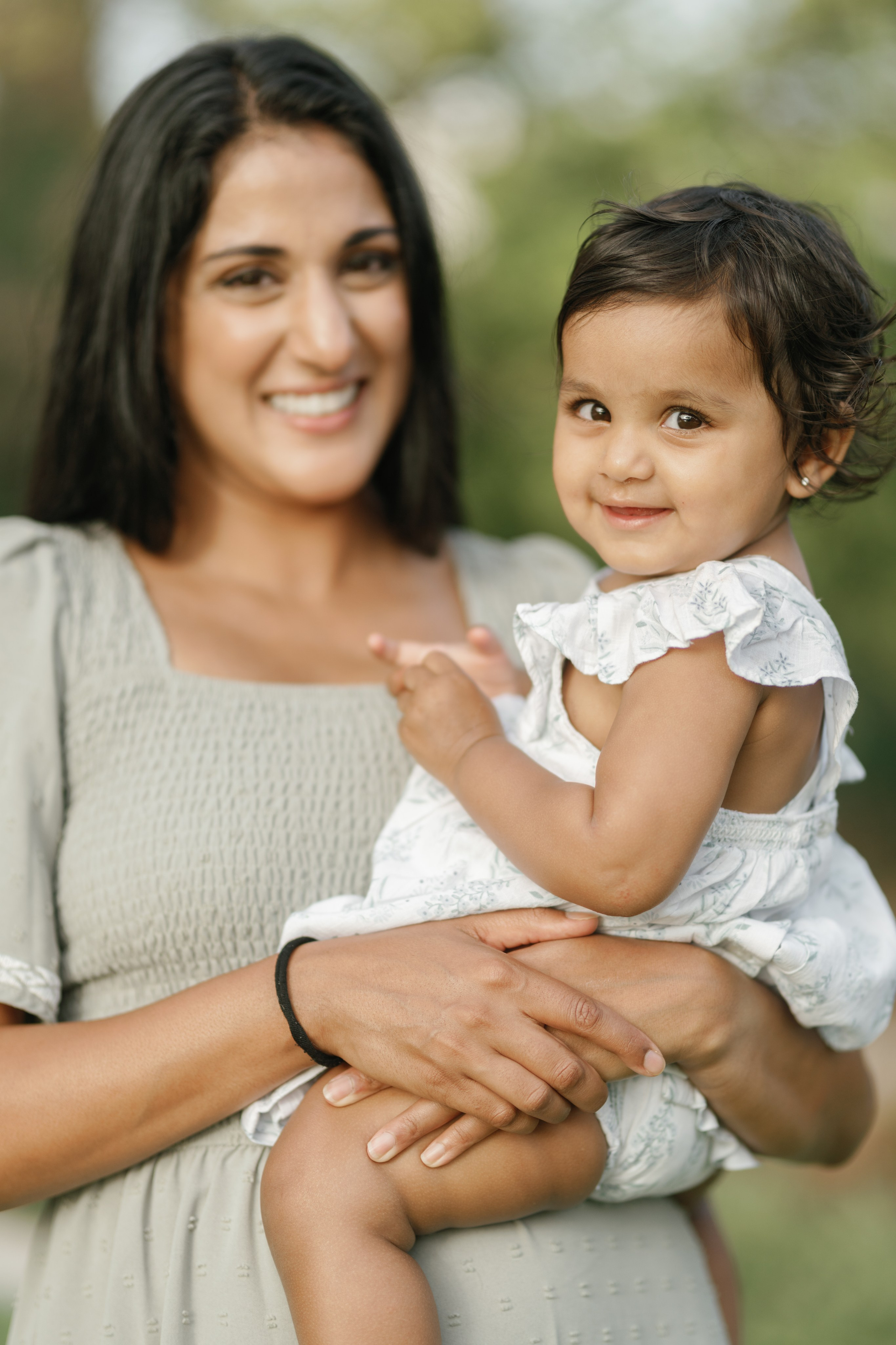 Indian Family Photoshoot in Mallorca. Photographer in Mallorca