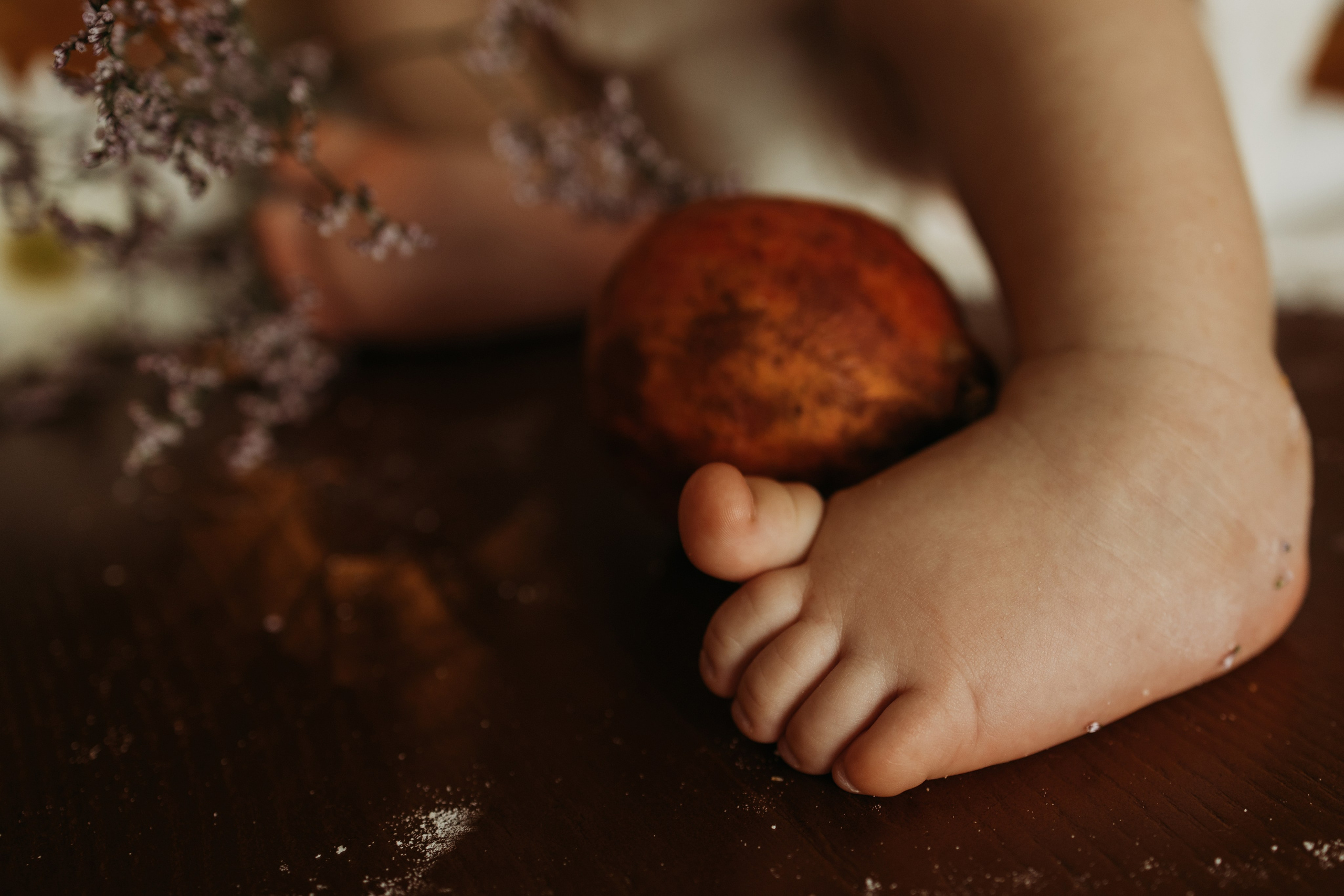 Home full of love. Birth, Family, Newborn photographer in Dubai| Eliza Baitikova