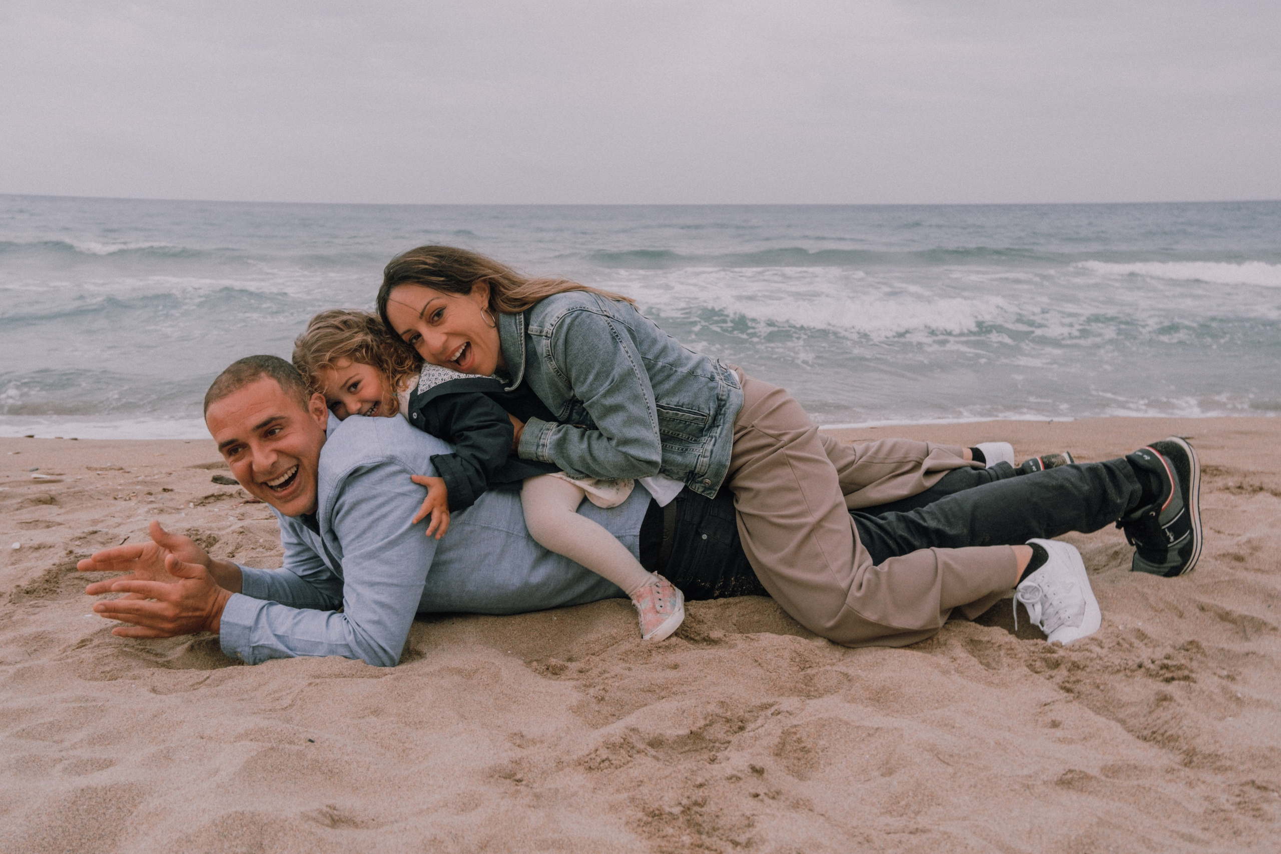Семейная фотосессия на пляже. Профессиональная фотосъемка в Калафелле — Елена Медведева