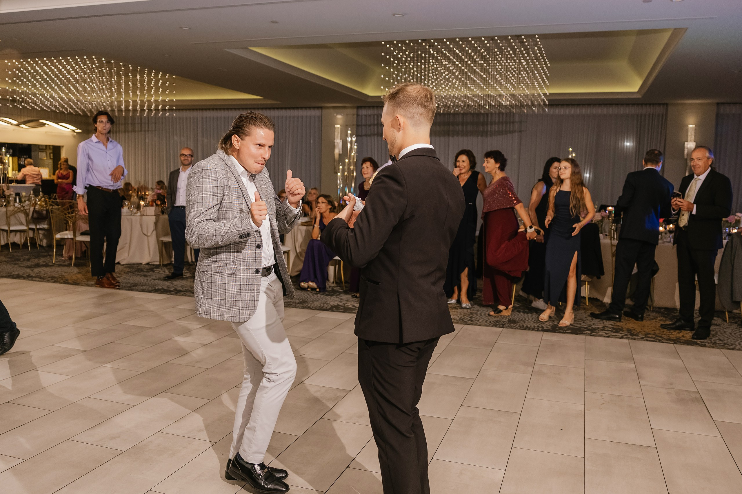 09.06.2025 Wedding. Wedding family event photographer in Chicago Nick Yushevich