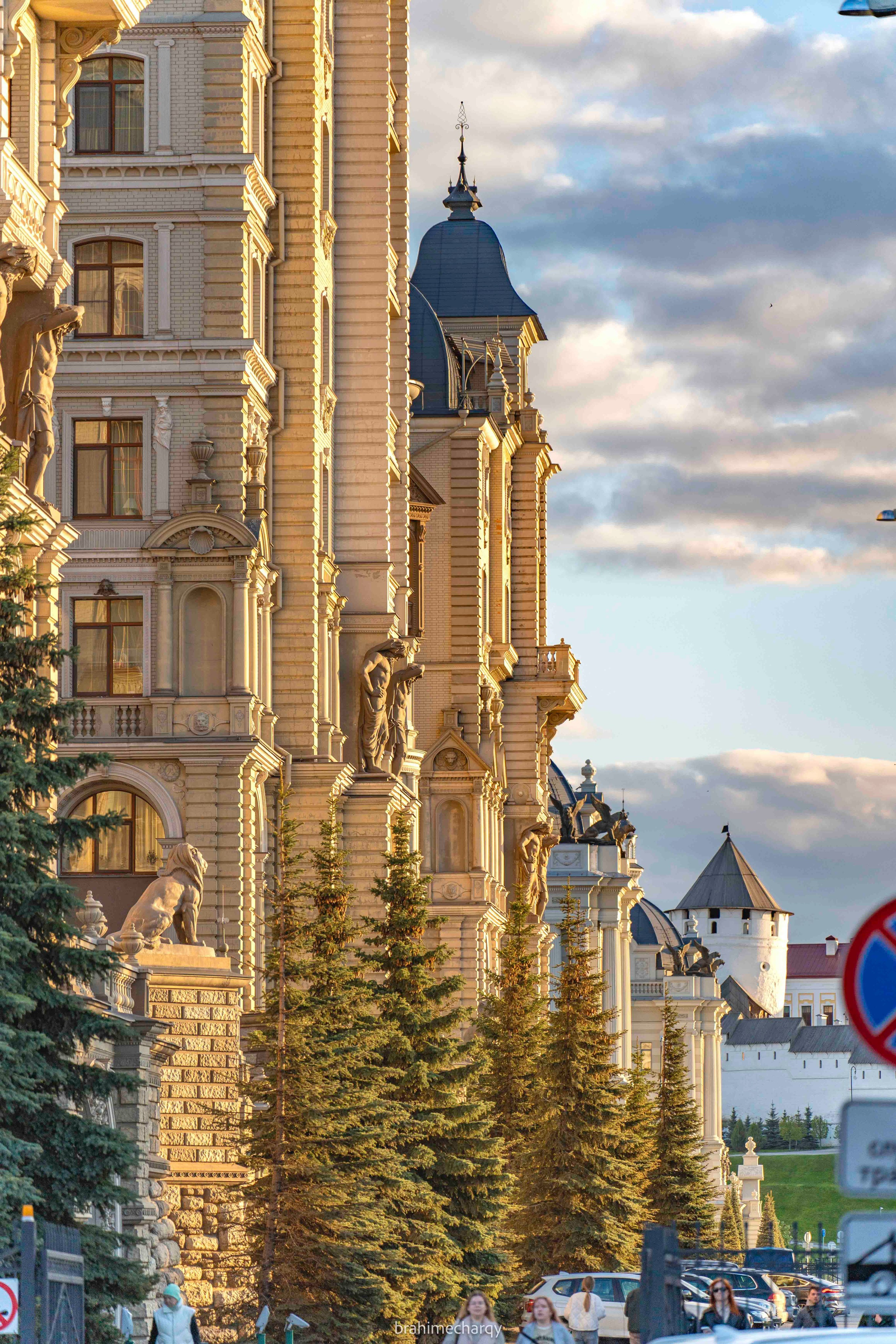 Фото. Брахим — фотограф