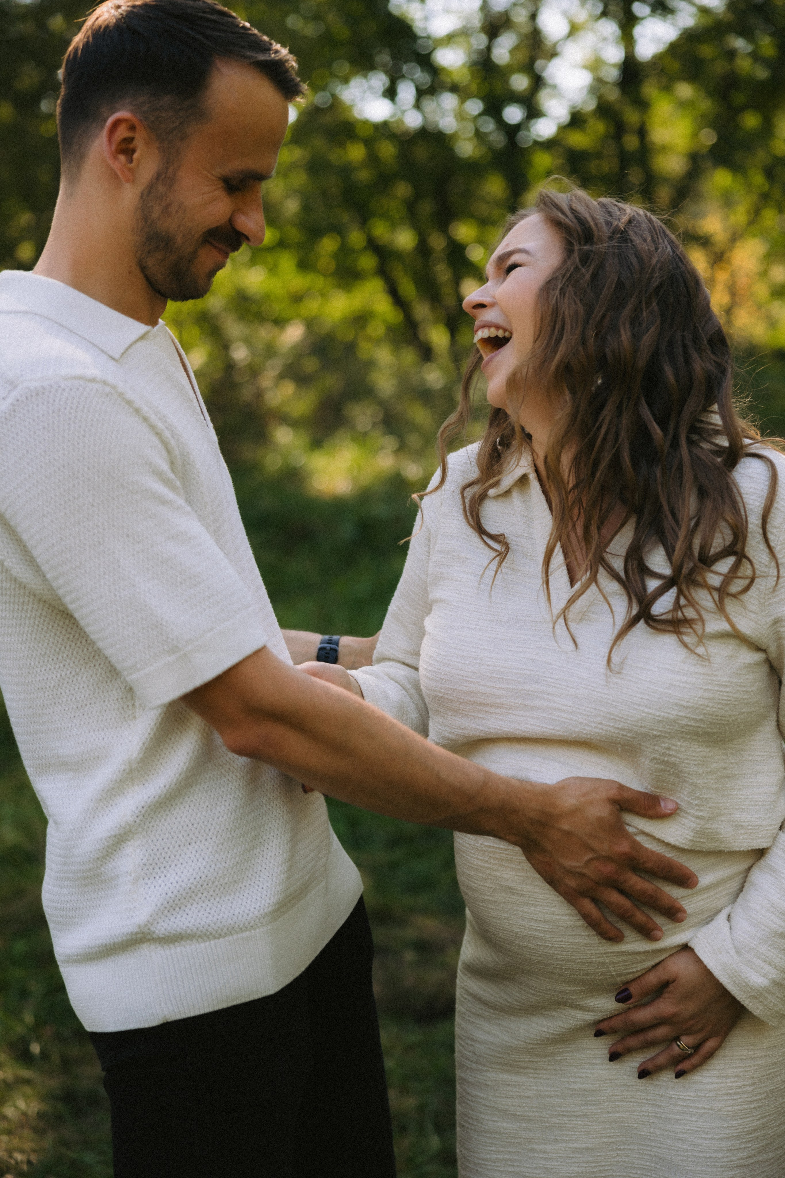 Sigita ir Artūras | Pabėgimas į gamtą ir aštrūs šešėliai. Vestuvių ir šeimų fotografė Lena Bondarenko / belove photo